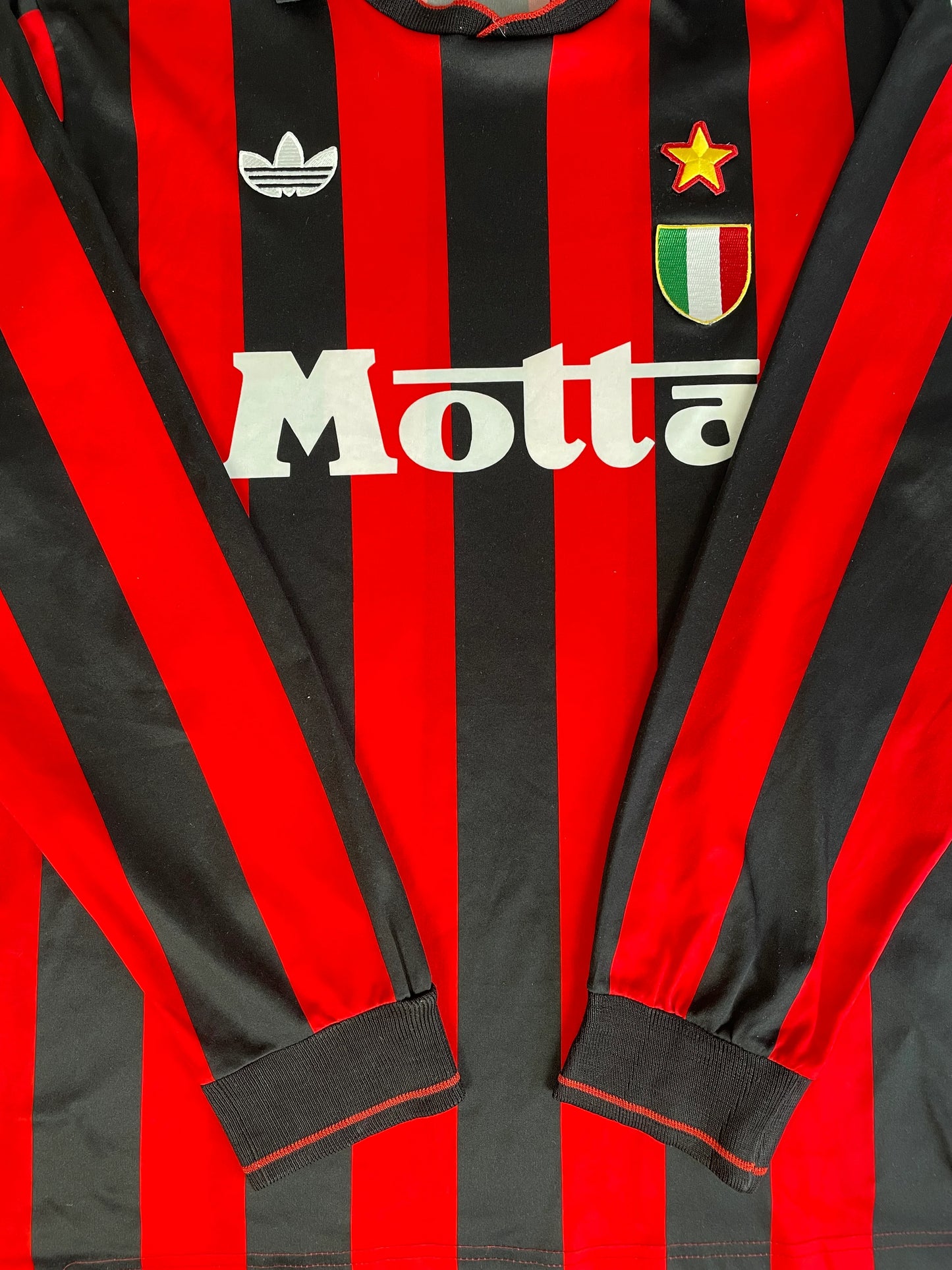 Store Shirt • AC Milan • 1992 • Adidas • Home • Size L