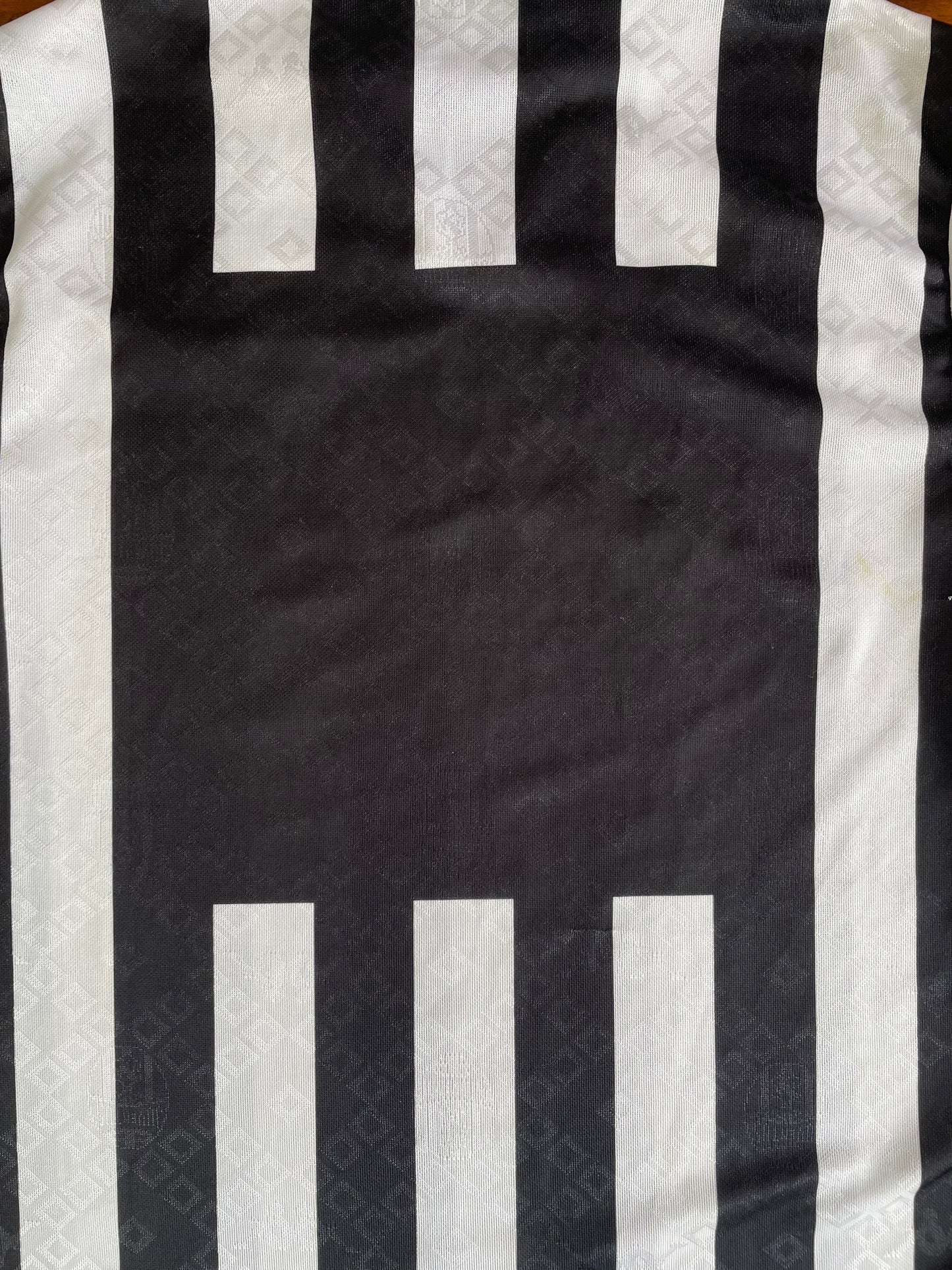 Store Shirt • Juventus • 1990 • Kappa • Home • Size M