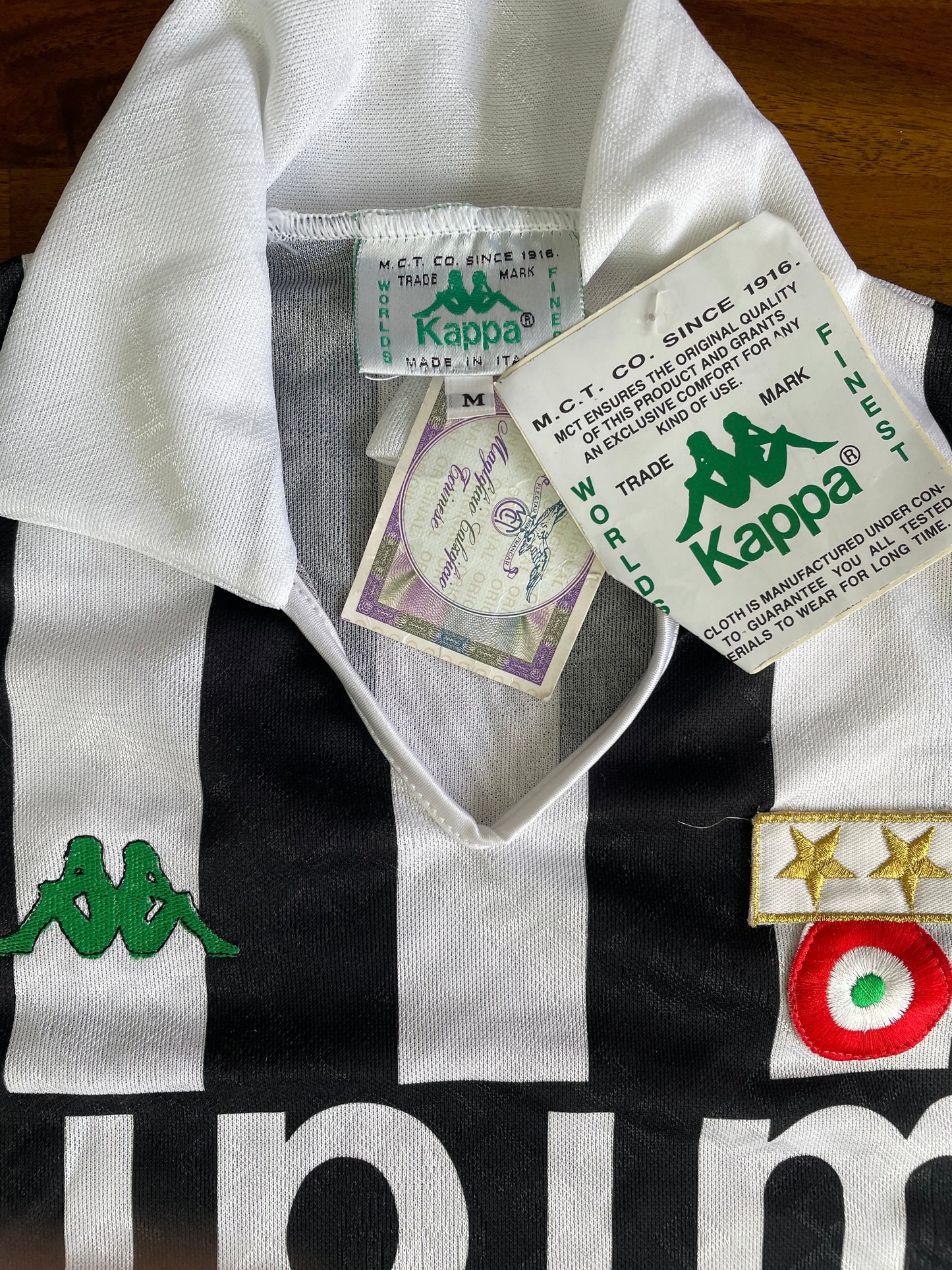 Store Shirt • Juventus • 1990 • Kappa • Size M • Full Kit • BNWT