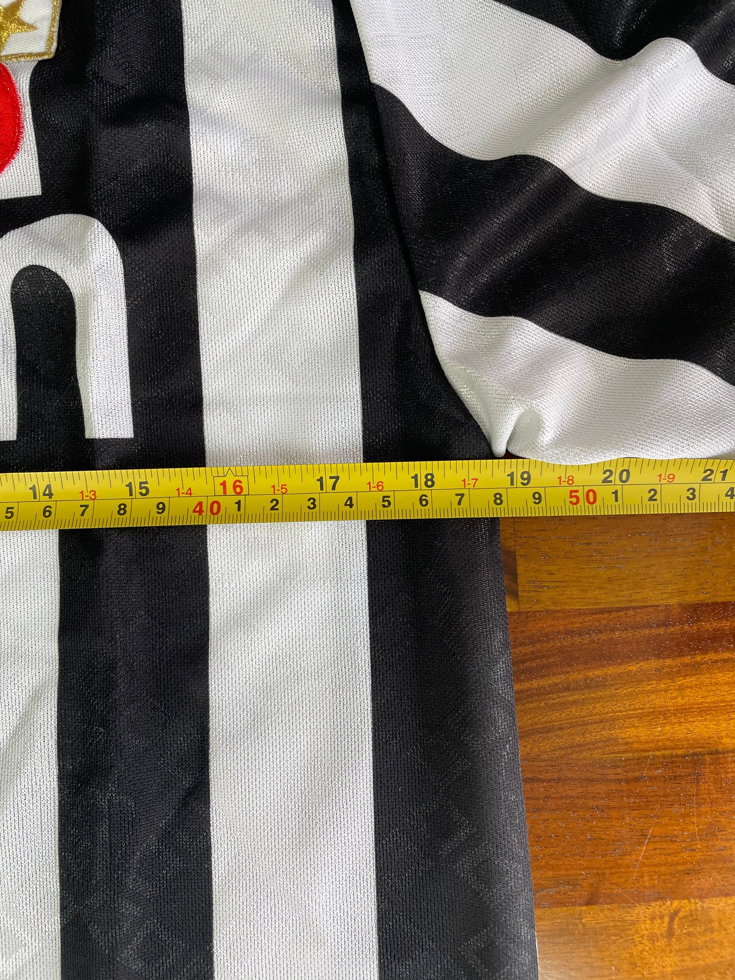 Store Shirt • Juventus • 1990 • Kappa • Size M • Full Kit • BNWT