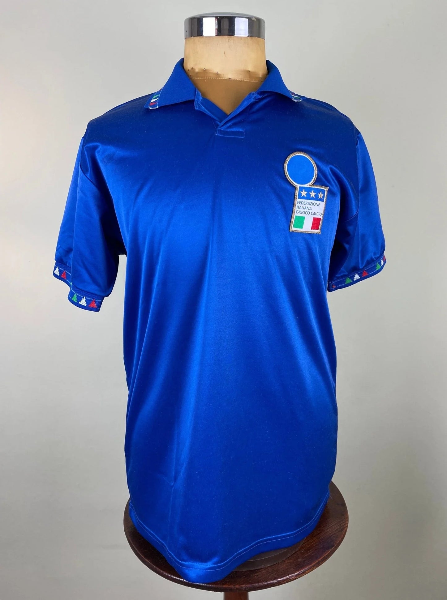 Store Shirt • Italia • 1993 • Player Issue Version • Size M