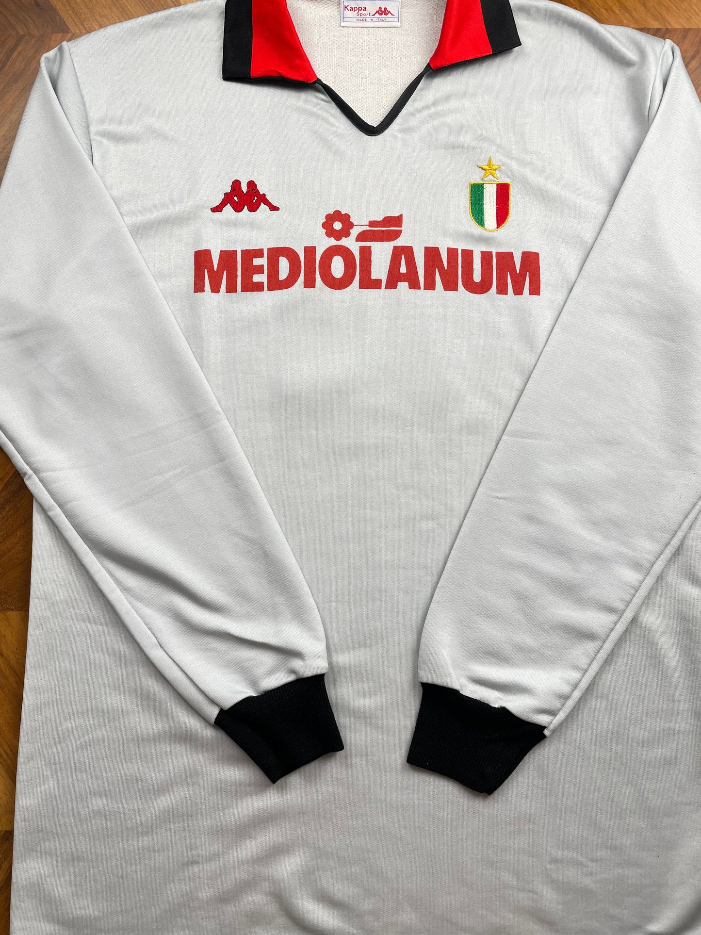 Player Issue Training • AC Milan • 1988 • Kappa Top • Prepared for Marco Van Basten