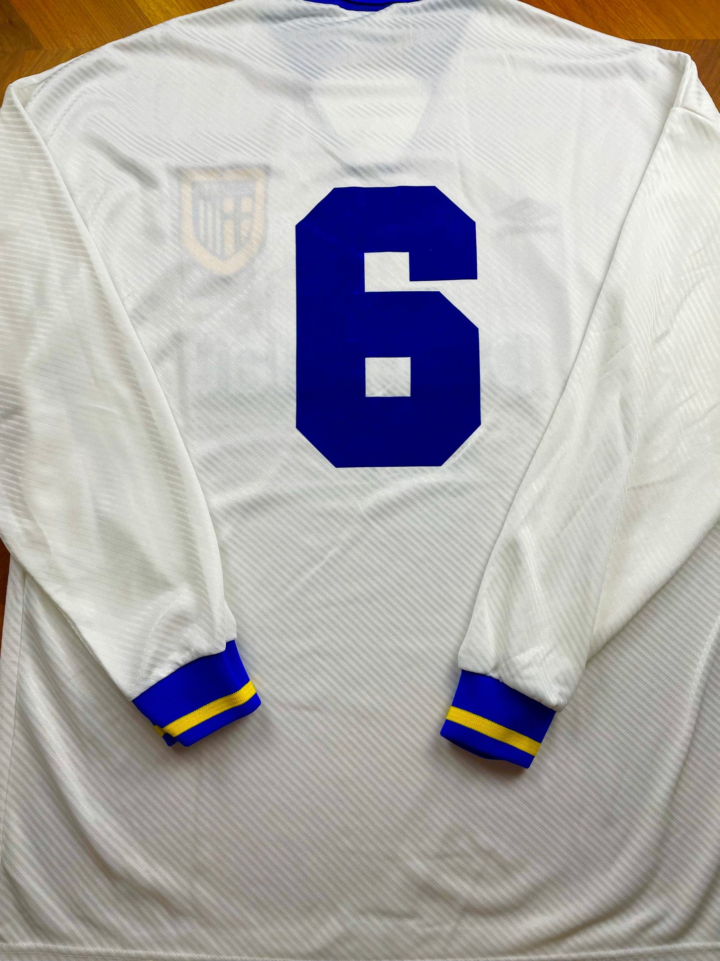 Match Shirt • Club • Parma • 1994 • Umbro • Home • #6 • Fernando Couto • Match Worn