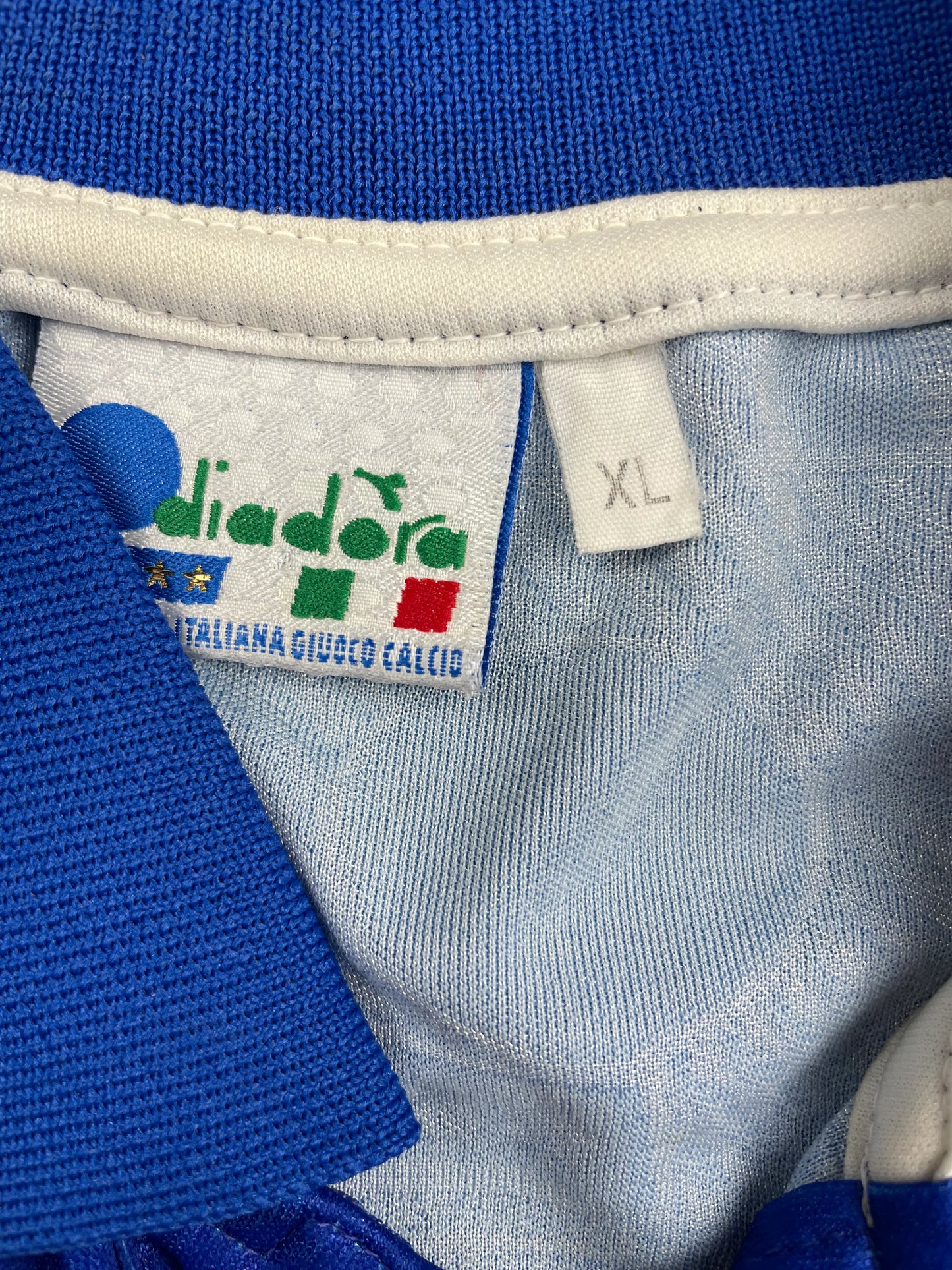 Player Issue Training • Italia • 1994 • Paolo Maldini • Diadora Training Top