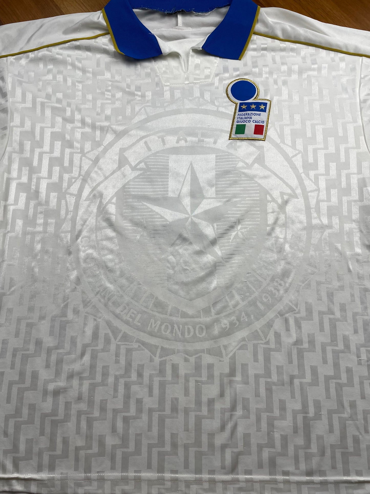 Match Shirt • National • Italia • 1995 • Nike • Away • #06 • Lorenzo Minotti • vs Ukraine • Euro 96 Qualifiers