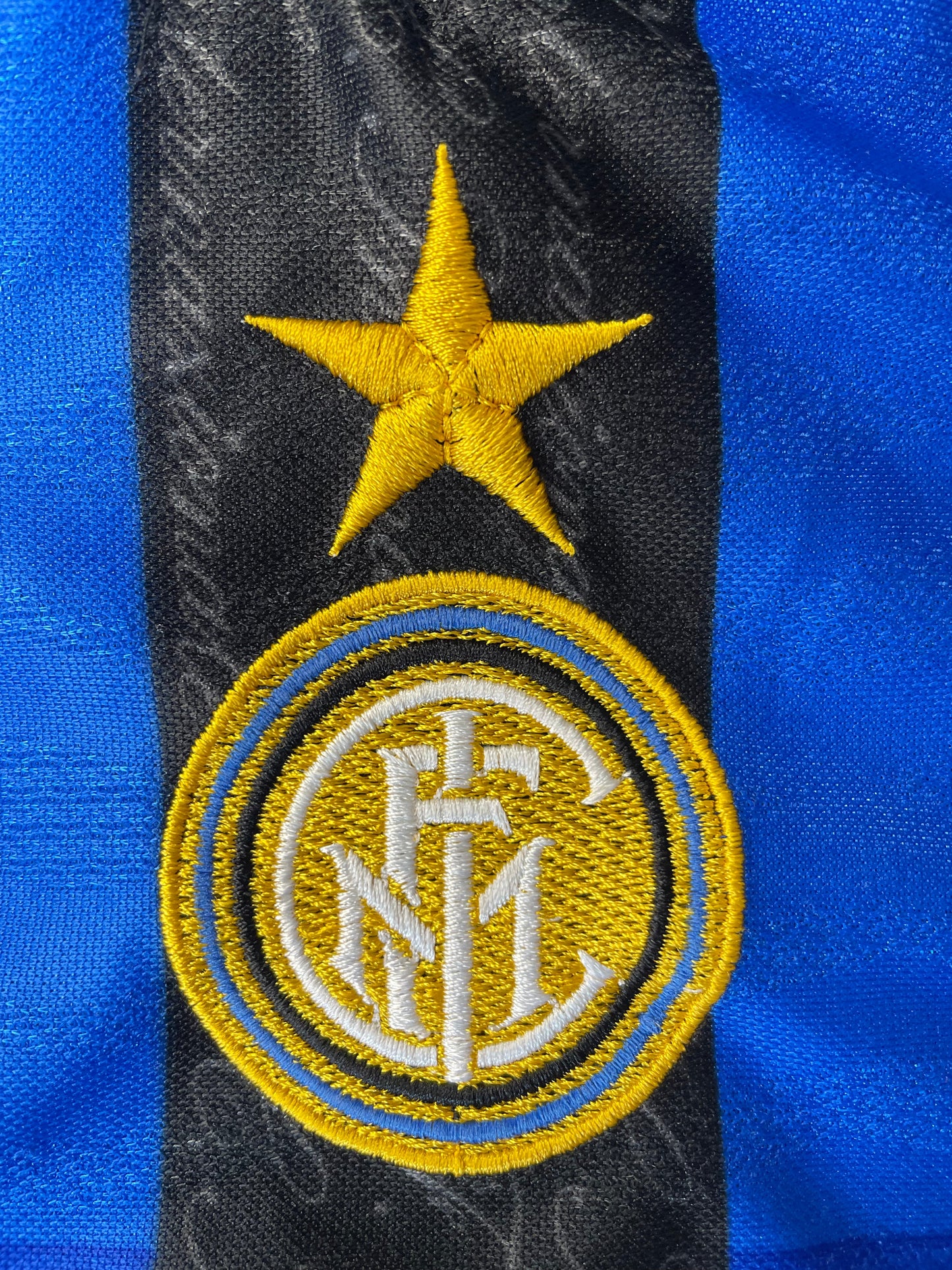 Store Shirt • Inter Milan • 1997 • Umbro • Home • Size XL