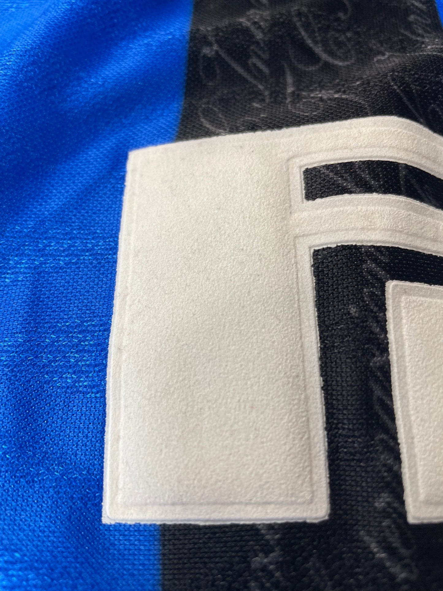 Store Shirt • Inter Milan • 1997 • Umbro • Home • Size XL