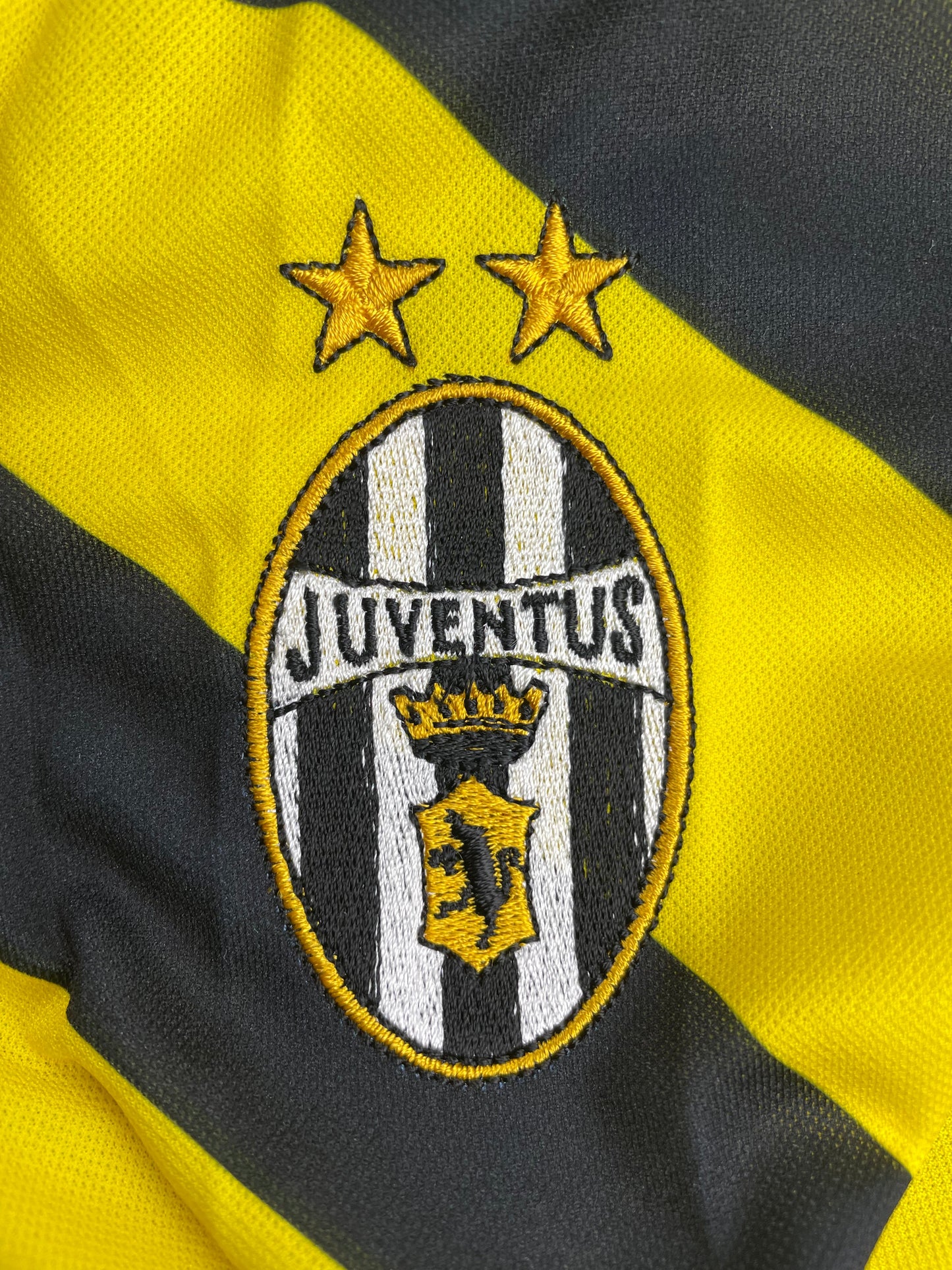 Match Shirt • Club • Juventus • 1996 • Kappa • Keeper • #1 • Angelo Peruzzi • Champions League • Match Worn