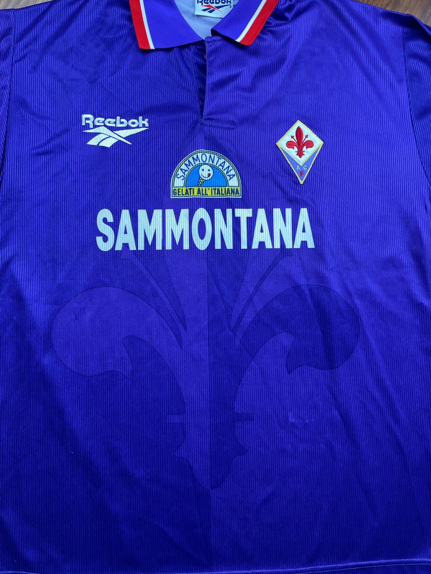 Match Shirt • Club • Fiorentina • 1996 • Reebok • Home • #11 • Luis Oliveira • Match Prepared