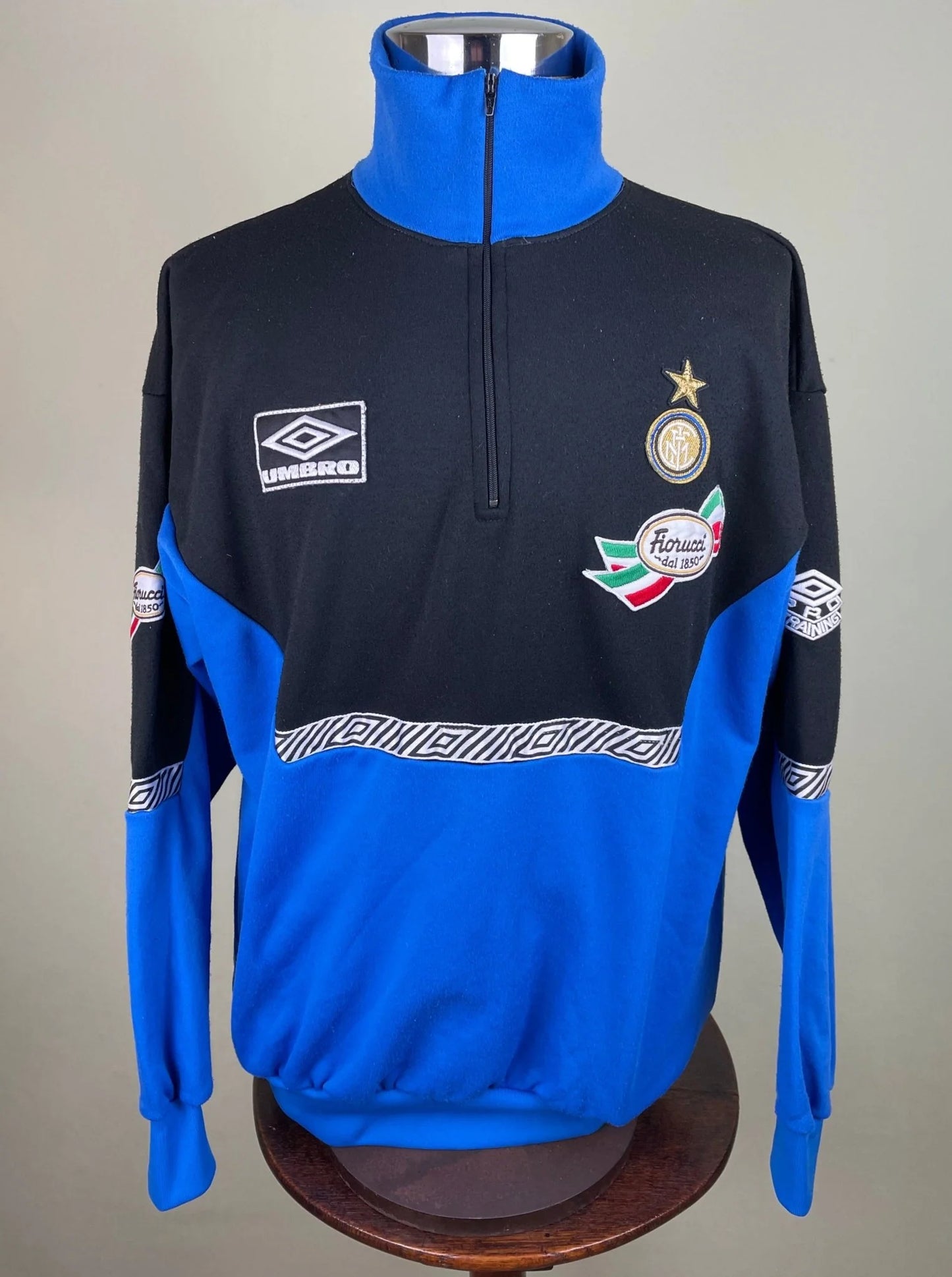 Player Issue Training • Inter • 1993 • Umbro Training Tracksuit