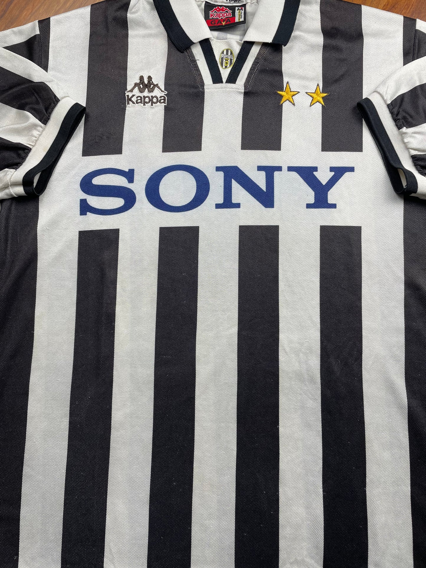 Store Shirt • Juventus • 1996 • Kappa • Fabrizio Ravanelli • Size M • Player Spec