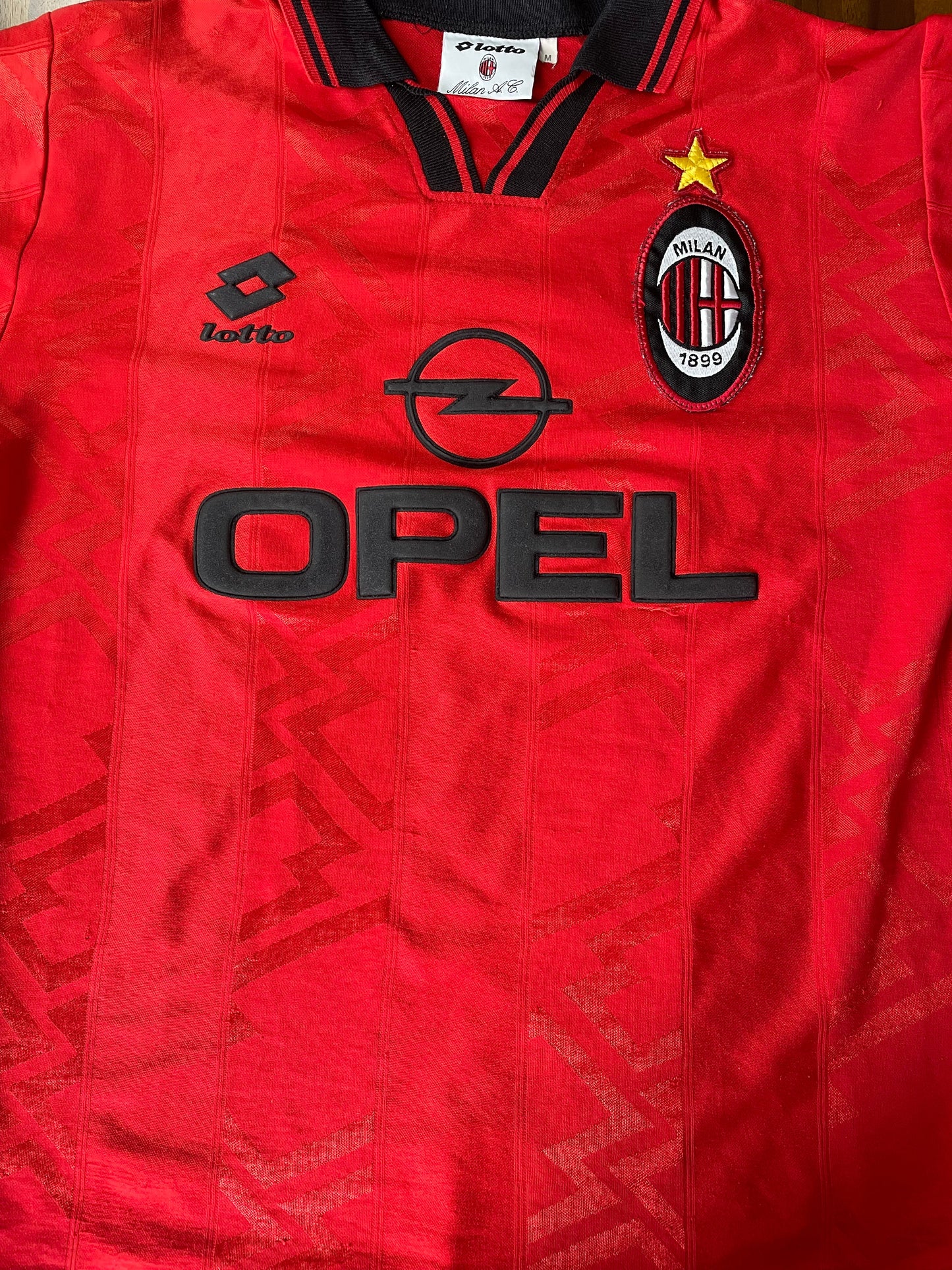 Store Shirt • AC Milan • 1996 • Lotto • Fourth • Size M