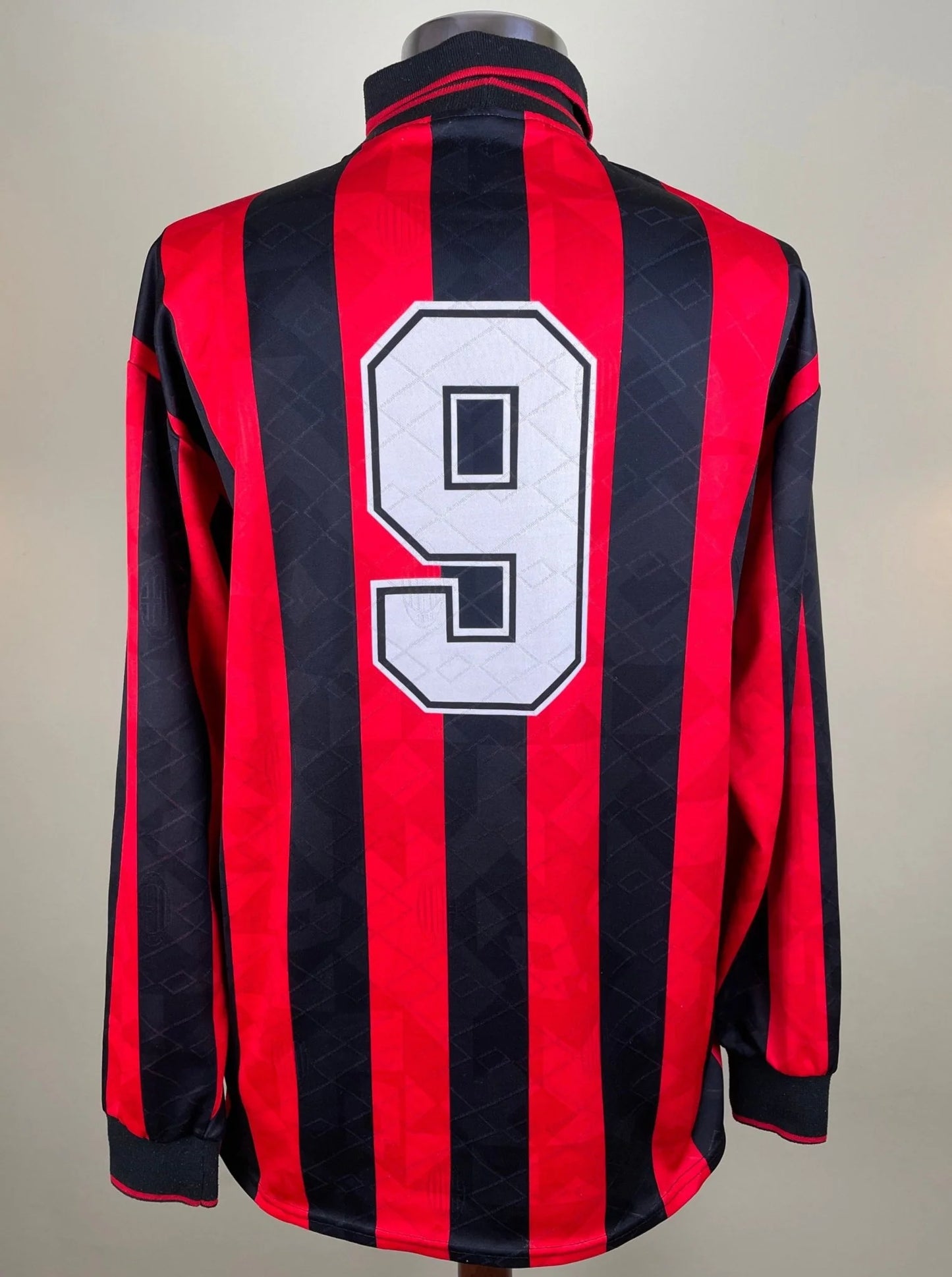 Match Shirt • Club • AC Milan • 1993 • Lotto • Home • #9 • Jean-Pierre Papin • Match Worn