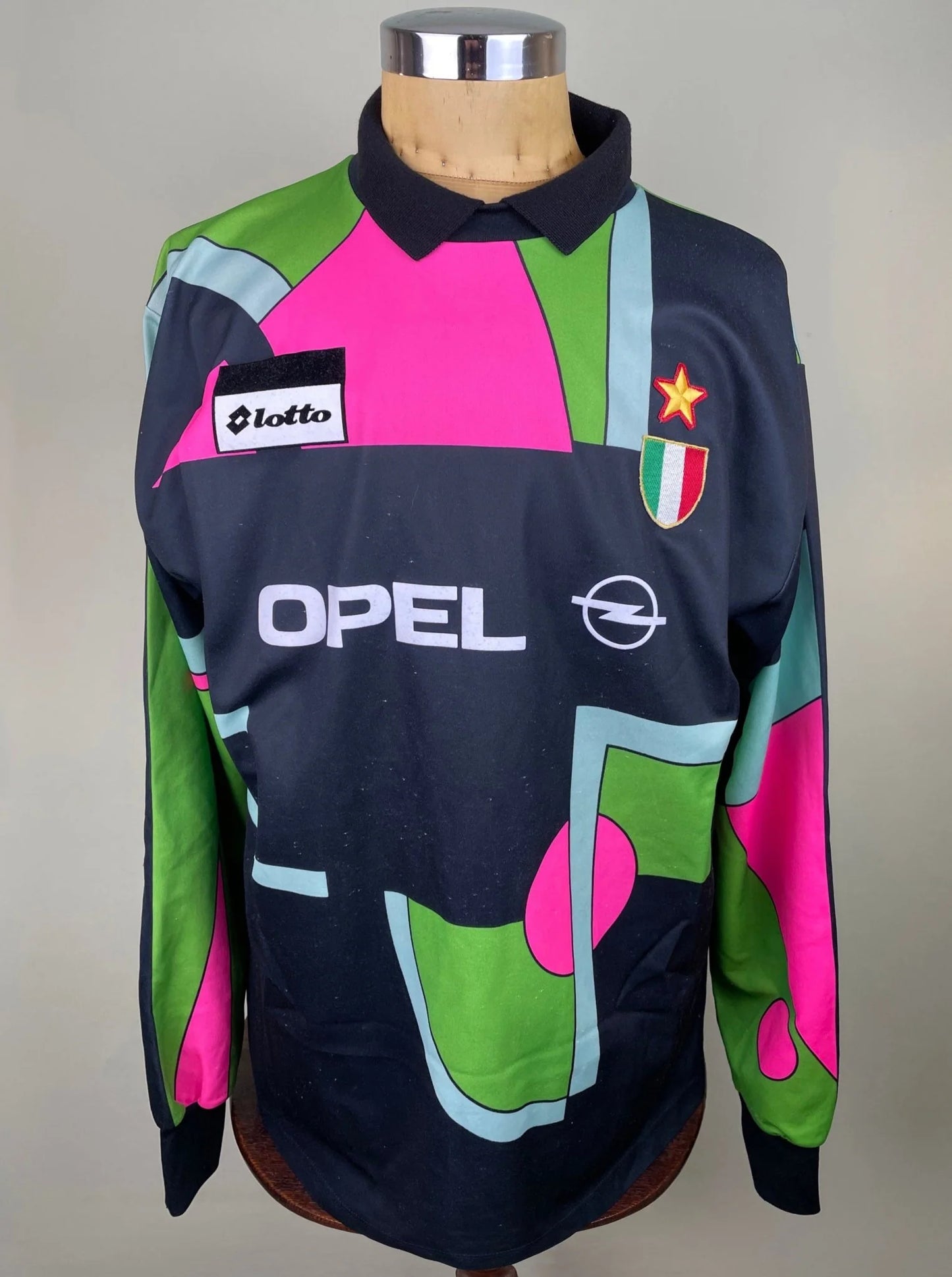 Match Shirt • Club • AC Milan • 1994 • Uhlsport • Keeper • #1 • Mario Ielpo • Match Worn