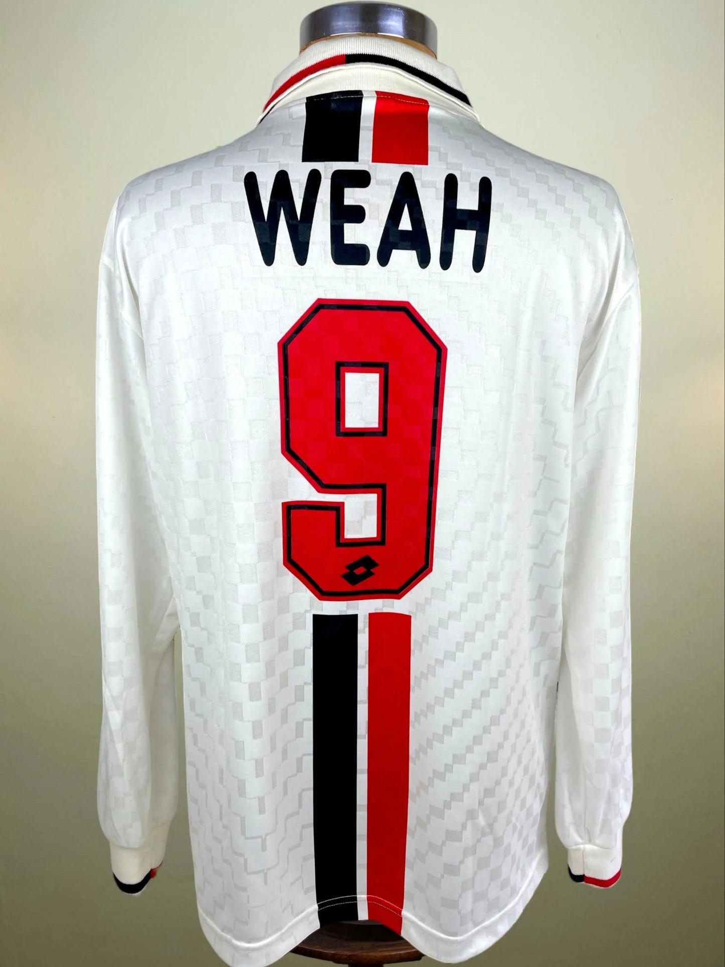 Match Shirt • Club • AC Milan • 1995 • Lotto • Away • #9 • George Weah • vs Fiorentina