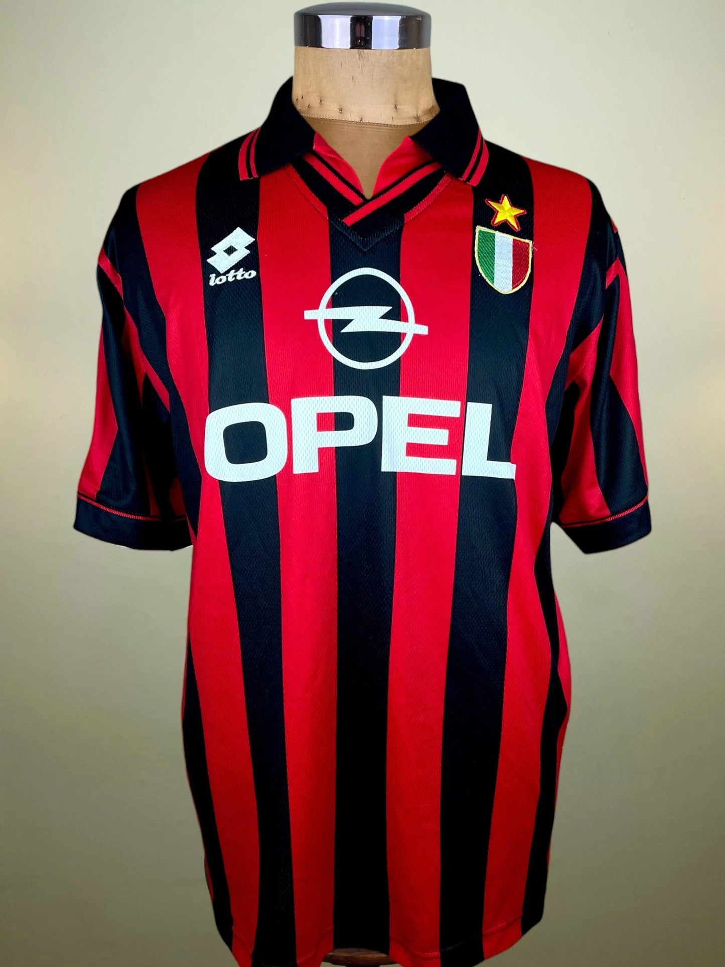 Match Shirt • Club • AC Milan • 1996 • Lotto • Home • #7 • Gianluigi Lentini • Match Prepared