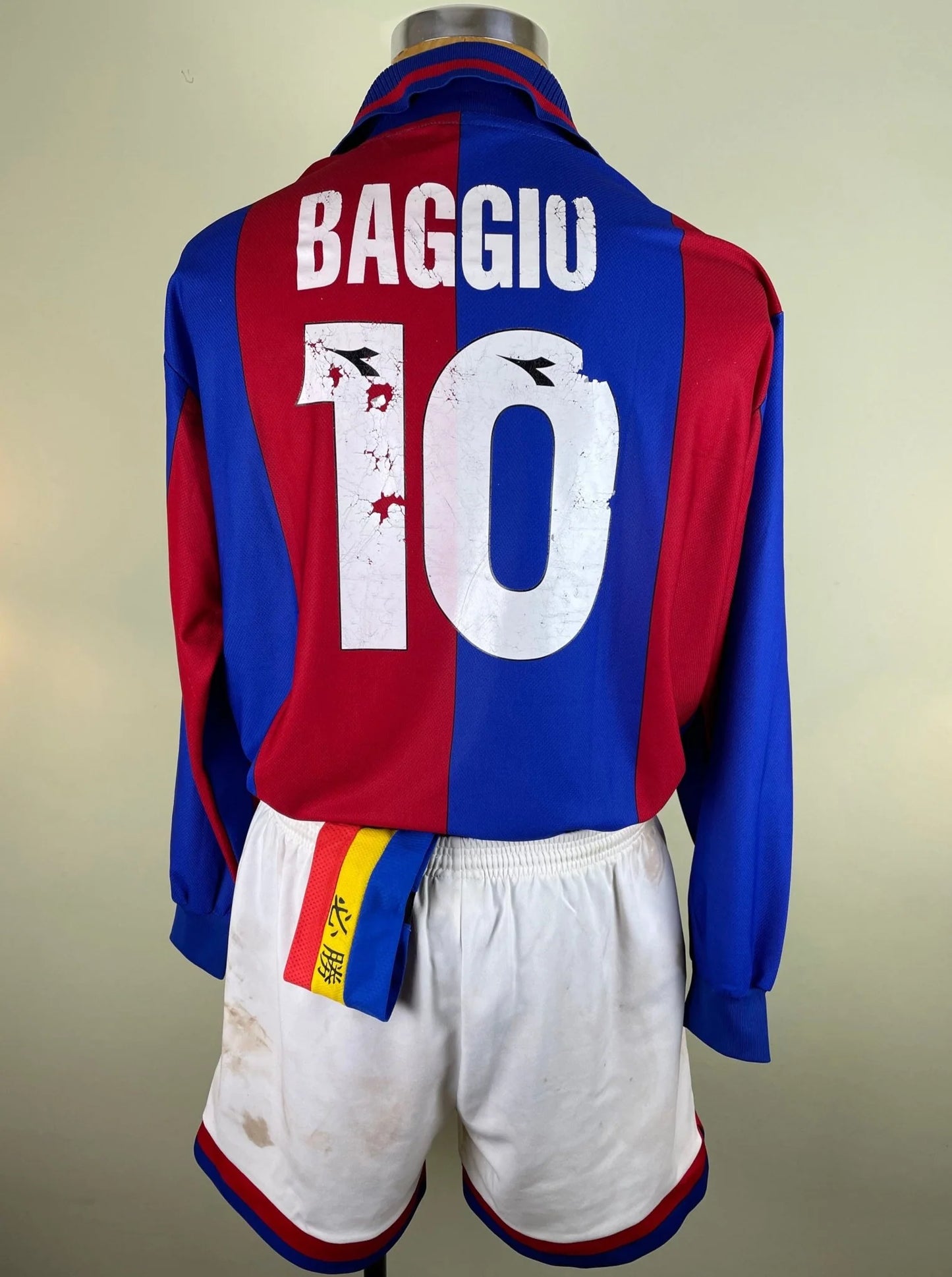 Match Shirt • Club • Bologna • 1997 • Diadora • Home • #10 • Roberto Baggio • Match Worn