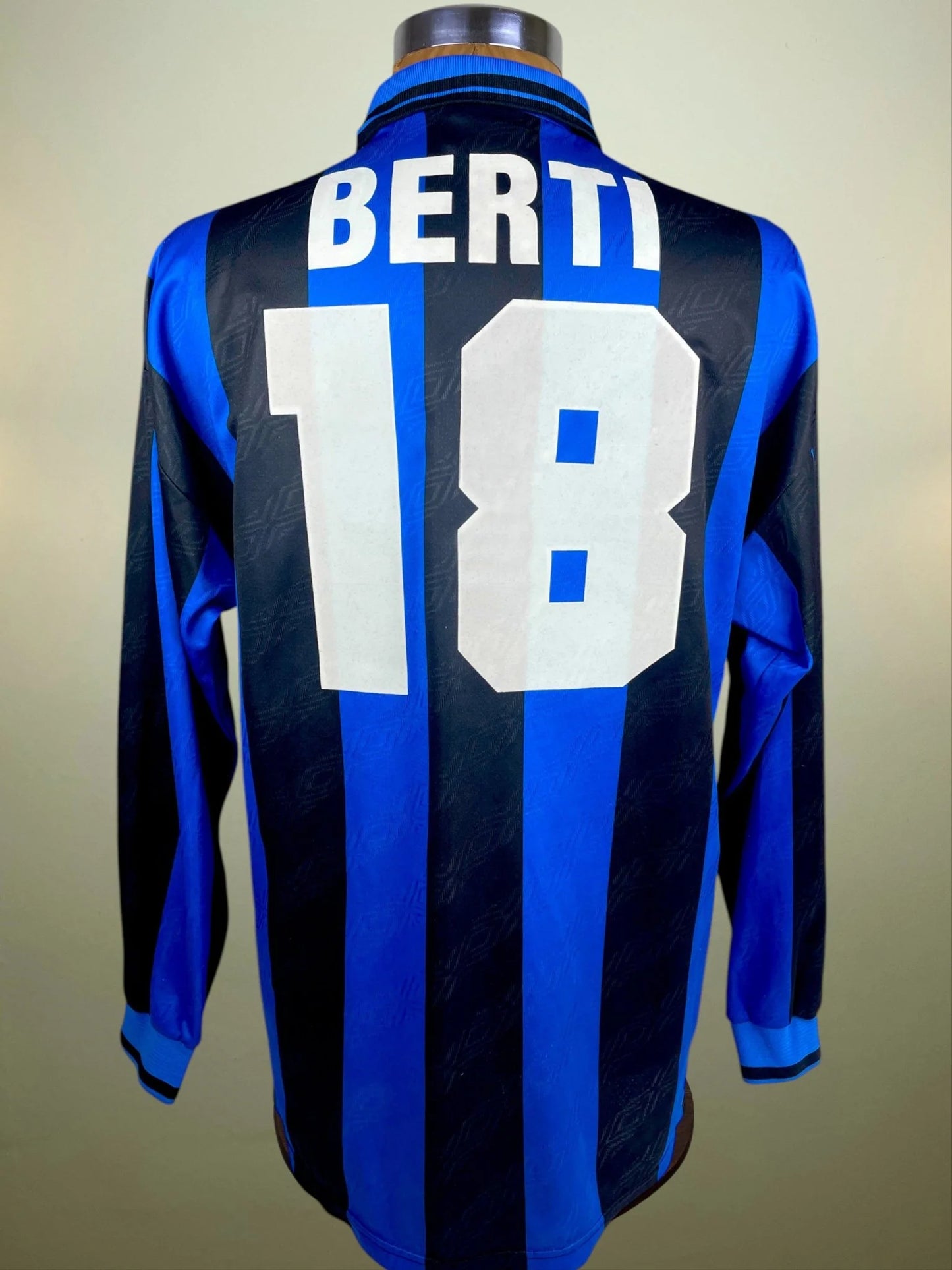 Match Shirt • Club • Inter • 1995 • Umbro • Home • #18 • Nicola Berti • Match Worn