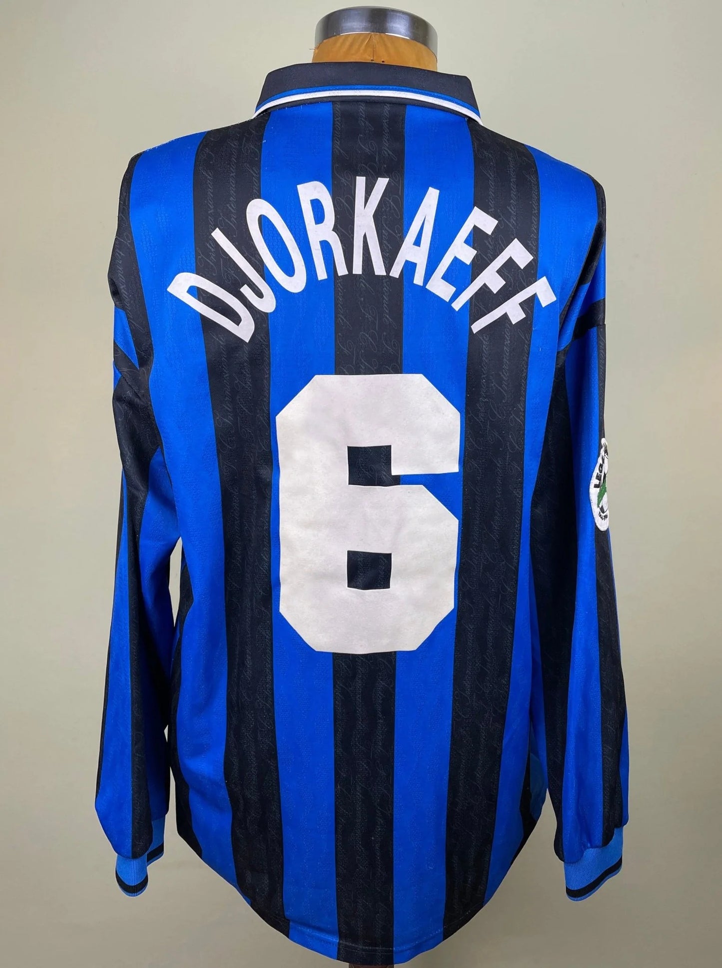 Match Shirt • Club • Inter • 1996 • Umbro • Home • #6 • Youri Djorkaeff • vs Boavista • UEFA Cup