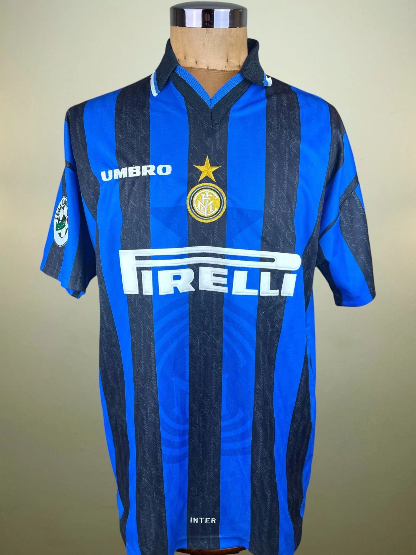 Match Shirt • Club • Inter • 1997 • Umbro • Home • #16 • Taribo West • Match Worn