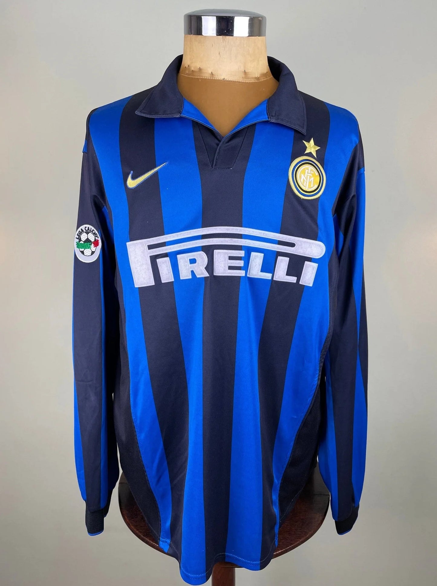 Match Shirt • Club • Inter • 1998 • Nike • Home • #9 • Ronaldo • Match Worn