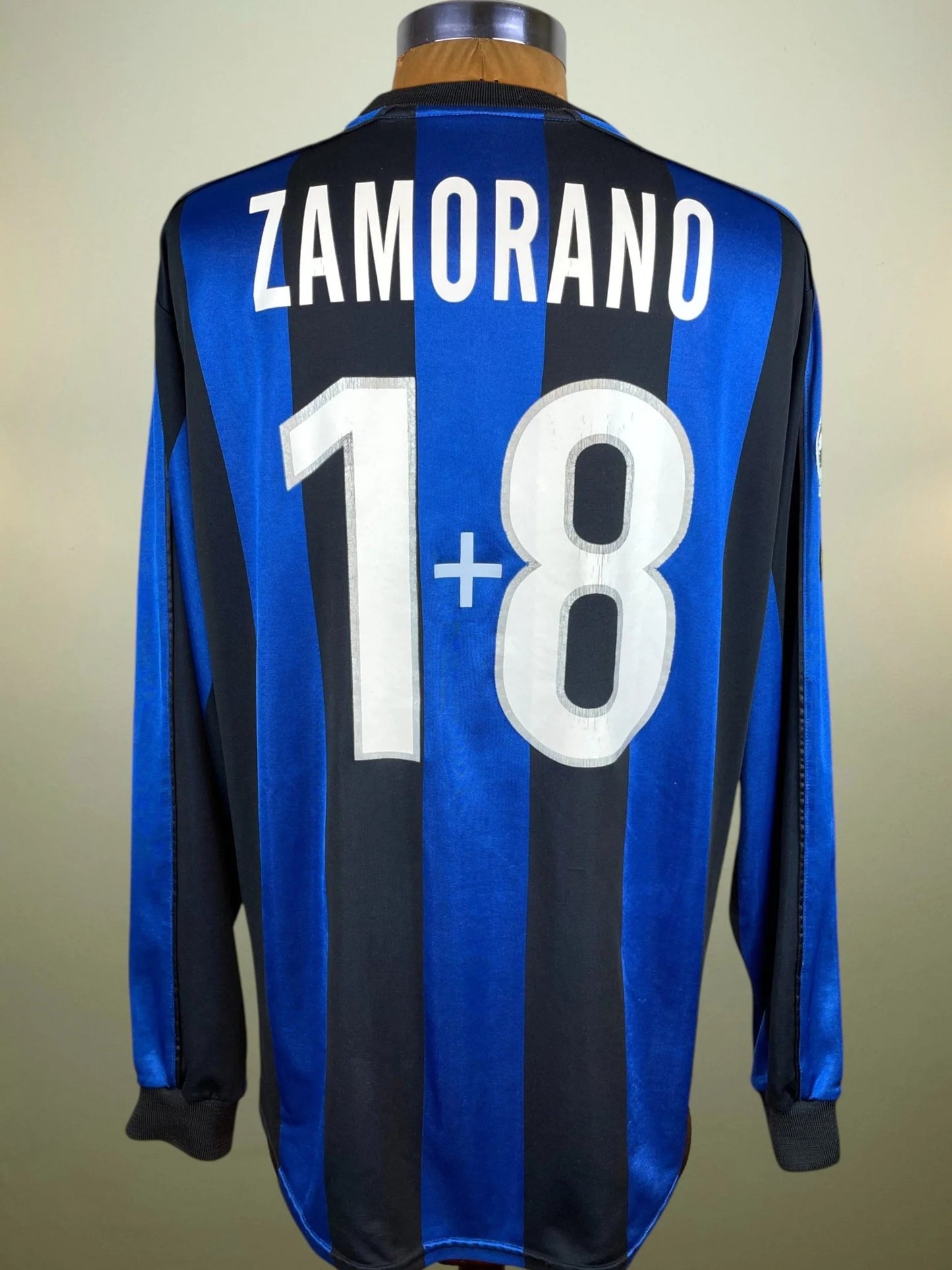 Match Shirt • Club • Inter • 1999 • Nike • Home • #18 • Ivan Zamorano • Match Worn
