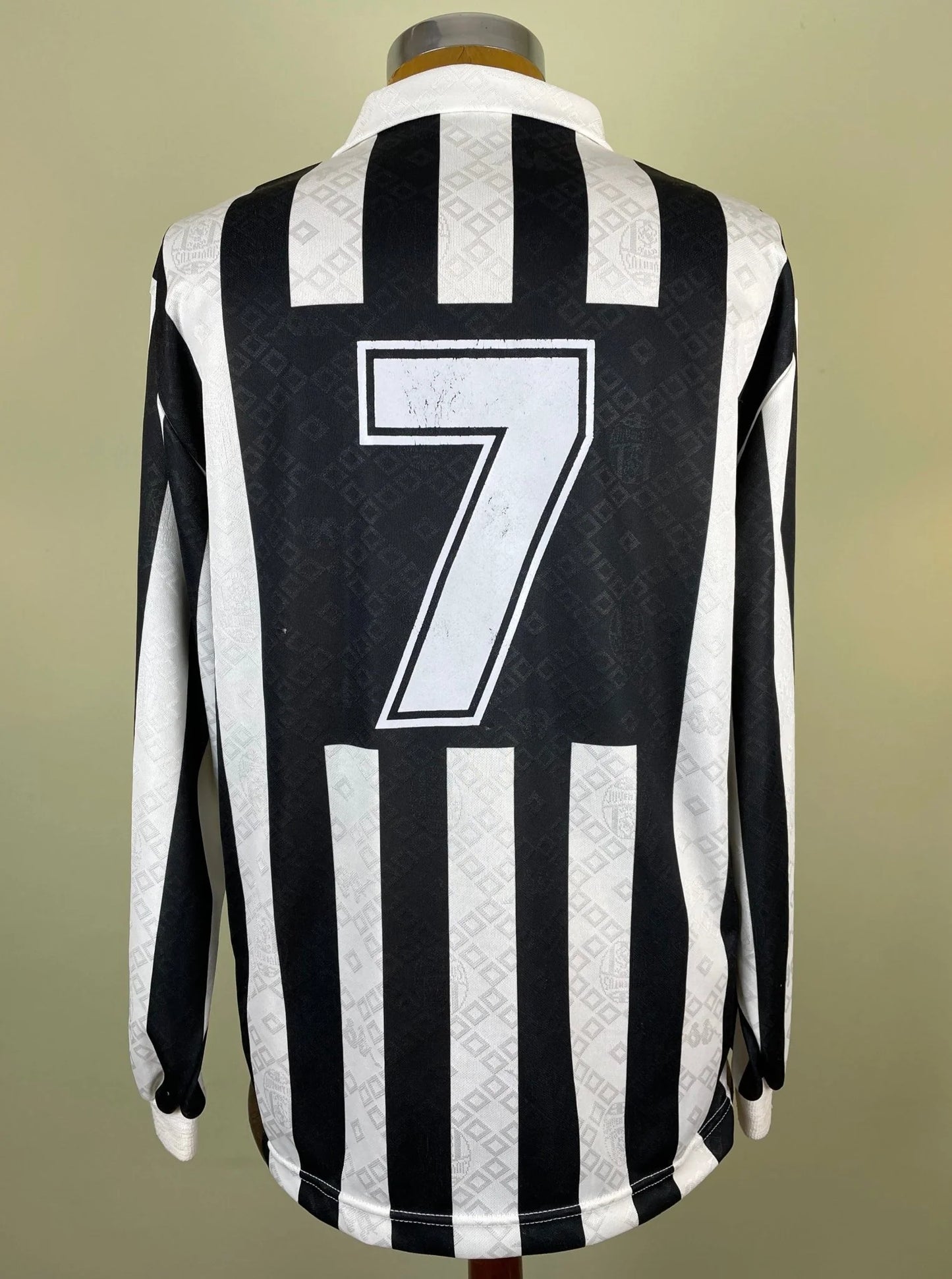 Match Shirt • Club • Juventus • 1991 • Kappa • Home • #7 • Paolo di Canio • Match Worn