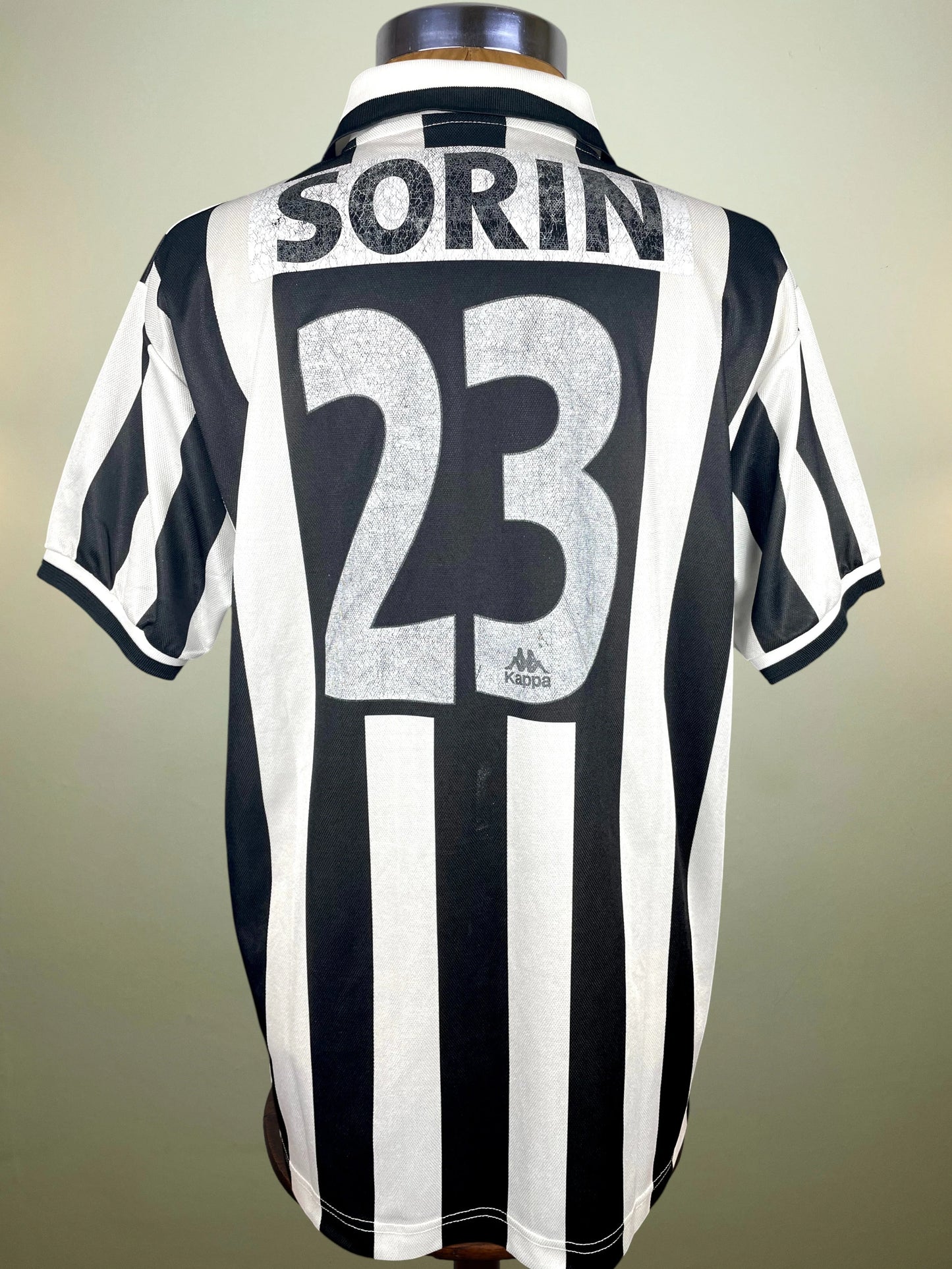 Match Shirt • Club • Juventus • 1995 • Kappa • Home • #23 • Juan Pablo Sorín • Match Worn