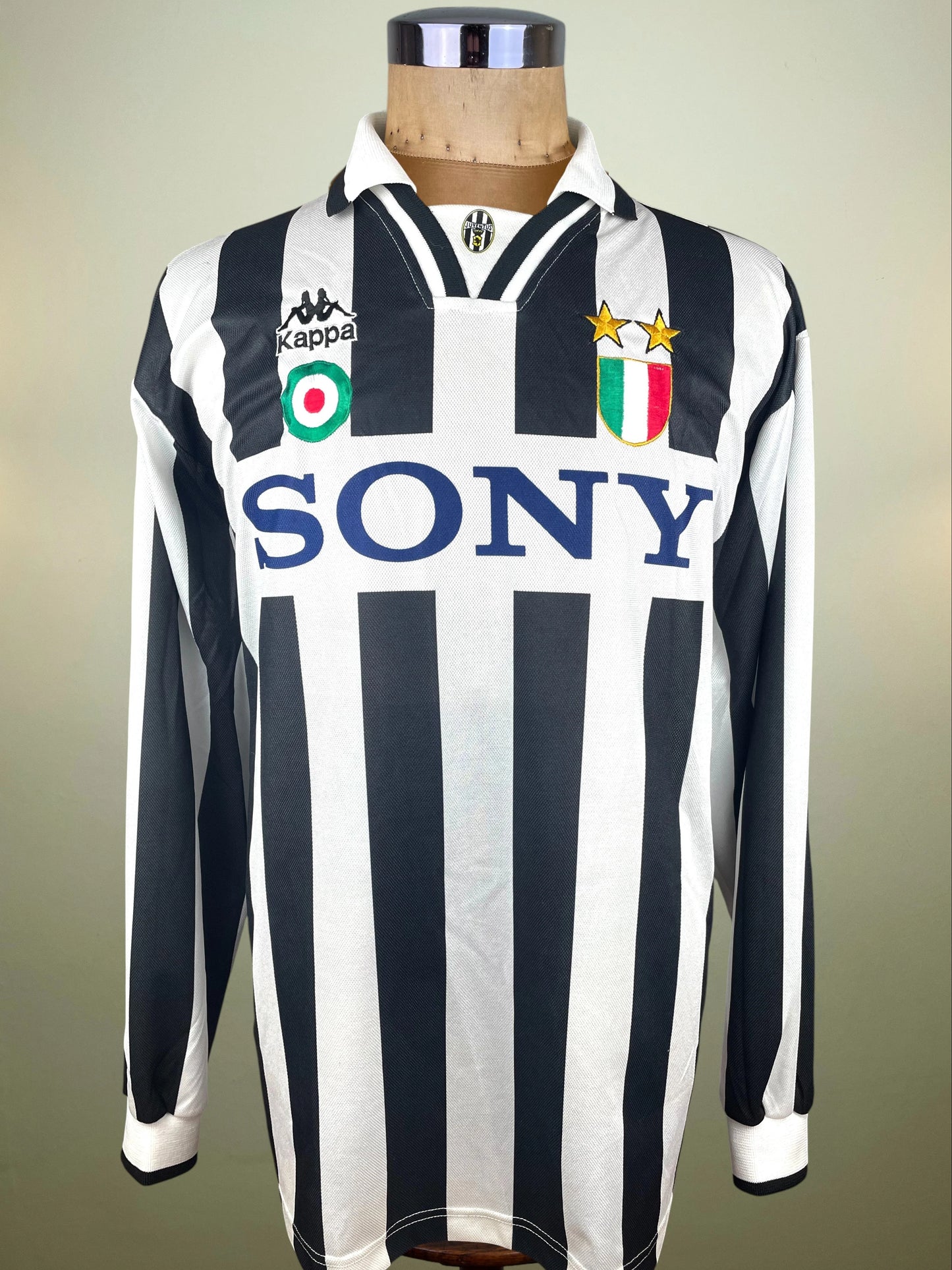 Match Shirt • Club • Juventus • 1995 • Kappa • Home • #2 • Ciro Ferrara • Match Worn • Unwashed • Signed
