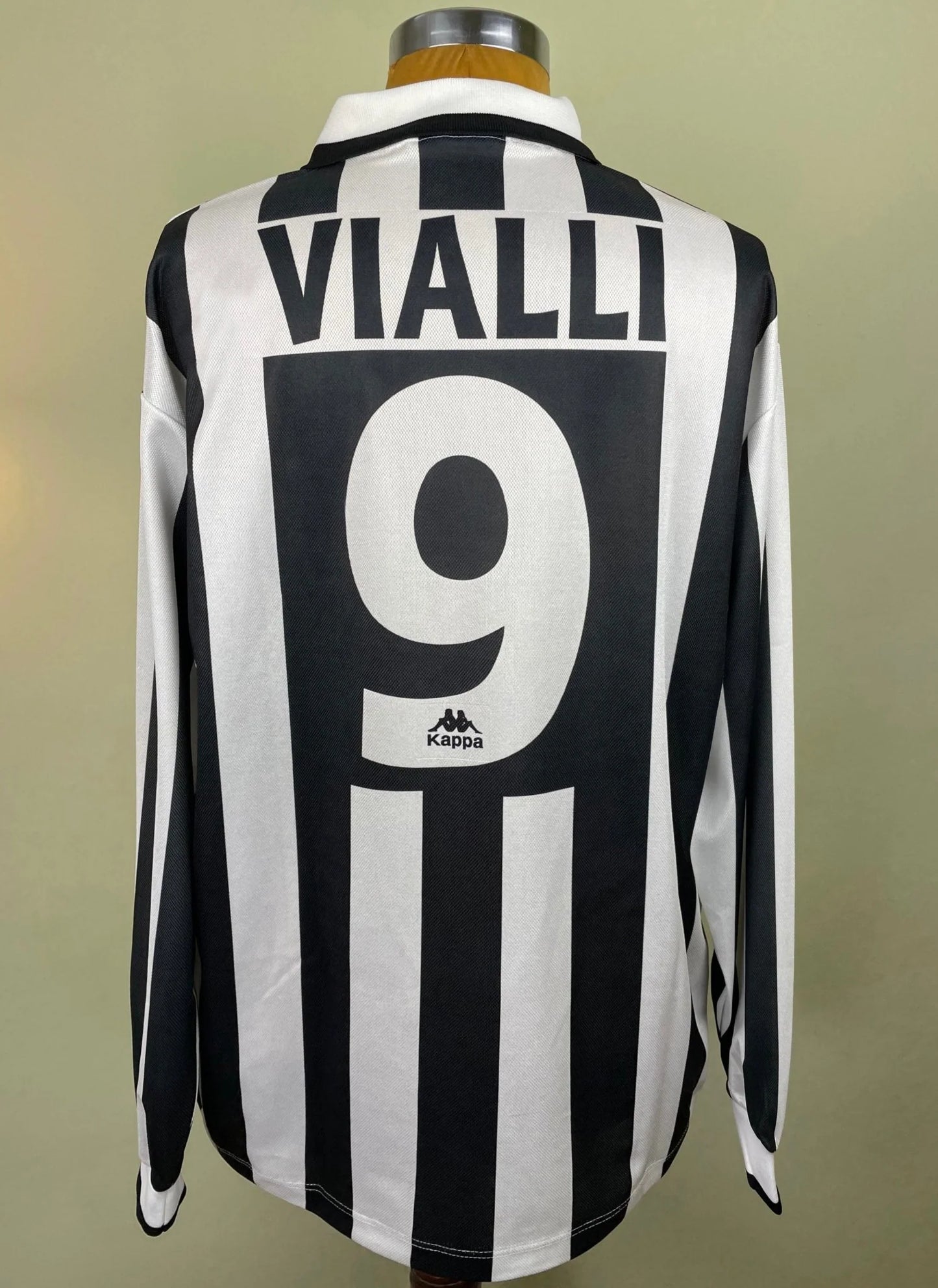 Match Shirt • Club • Juventus • 1995 • Kappa • Home • #9 • Gianluca Vialli • Match Worn