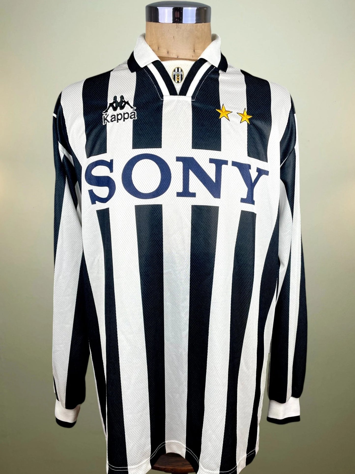 Match Shirt • Club • Juventus • 1996 • Kappa • Home • #15 • Christian Vieri • Match Worn