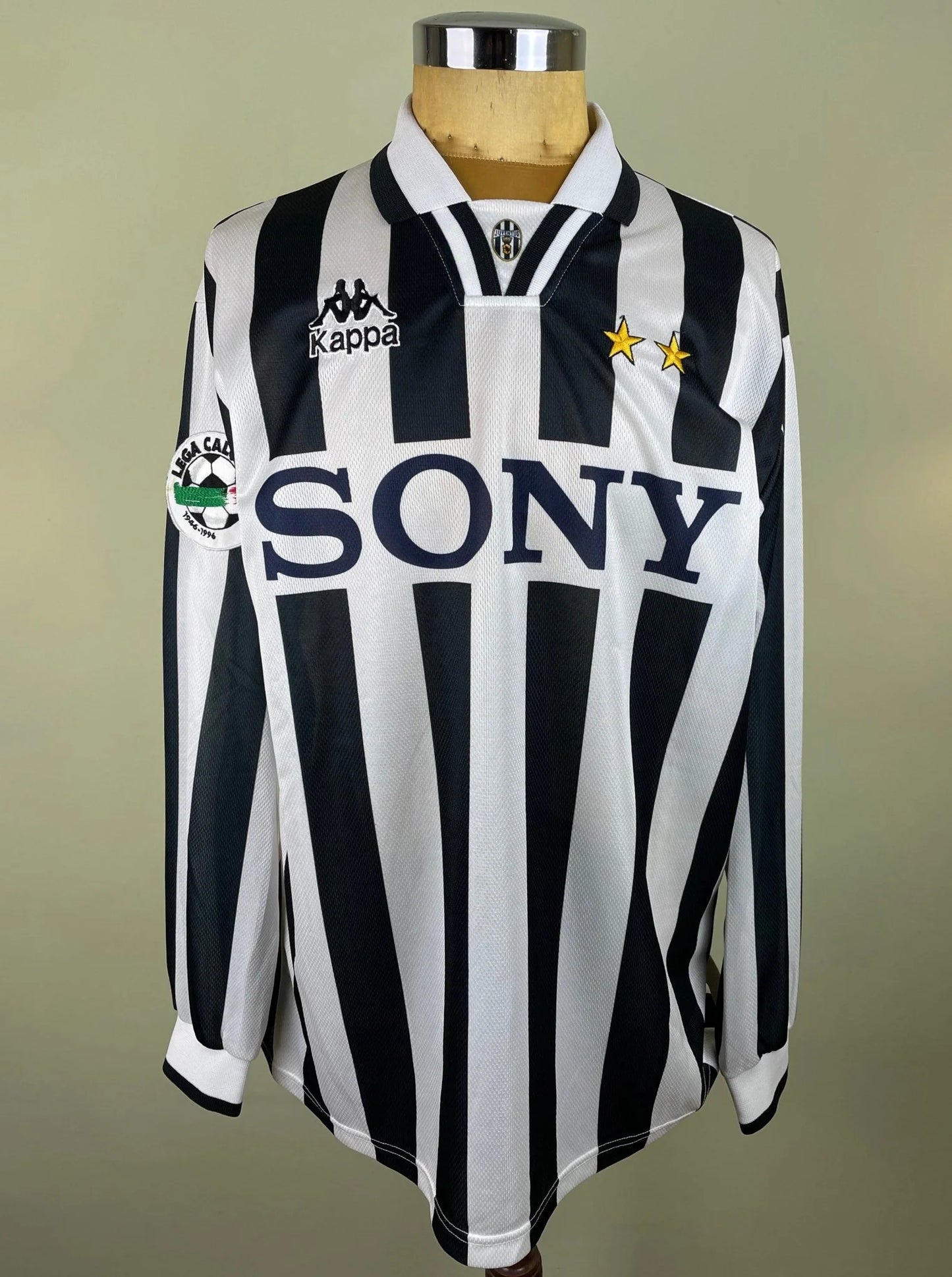 Match Shirt • Club • Juventus • 1996 • Kappa • Home • #9 • Alen Bokšić • Match Worn