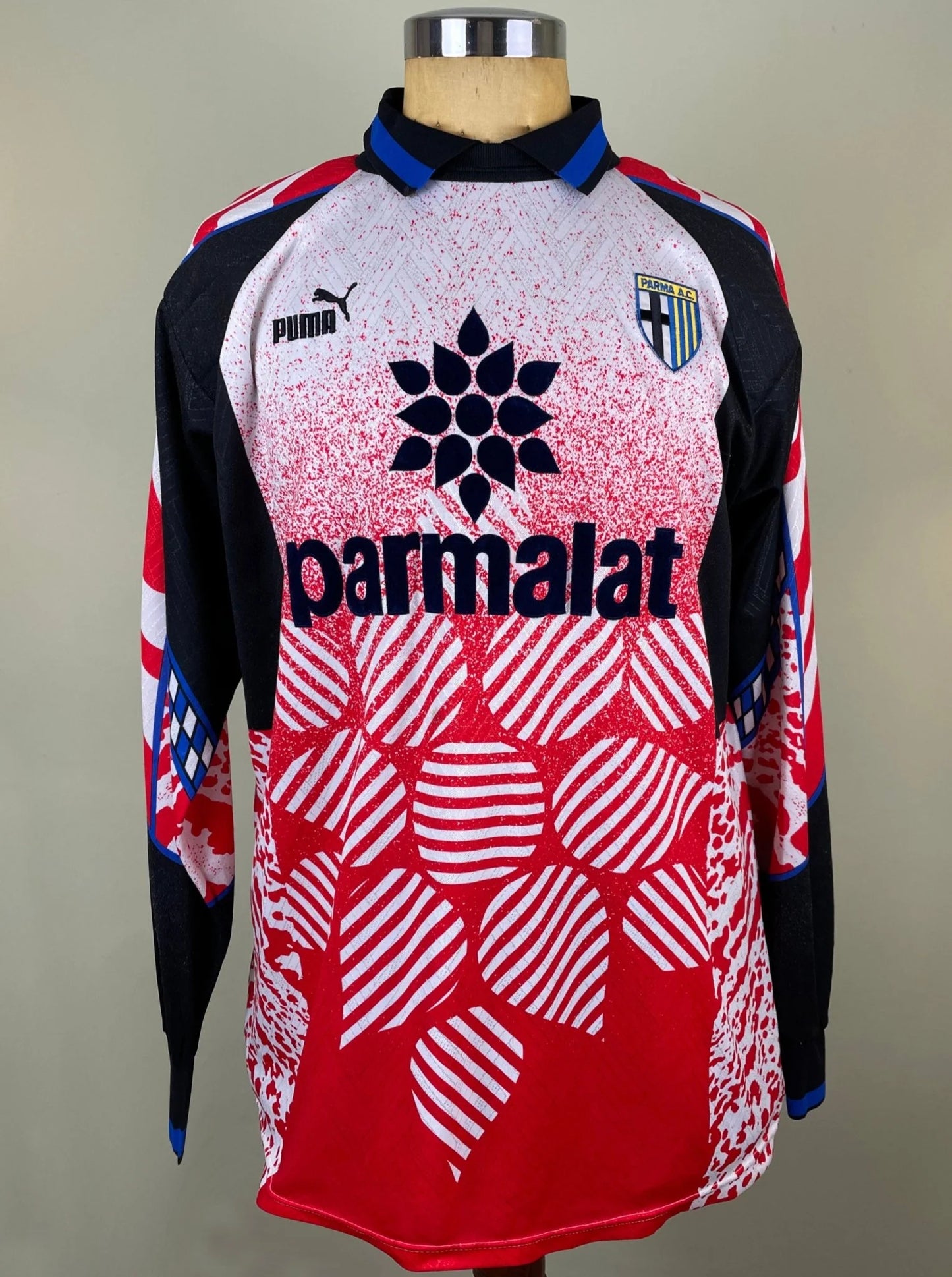 Match Shirt • Club • Parma • 1995 • Puma • Keeper • #1 • Luca Bucci • Match Worn