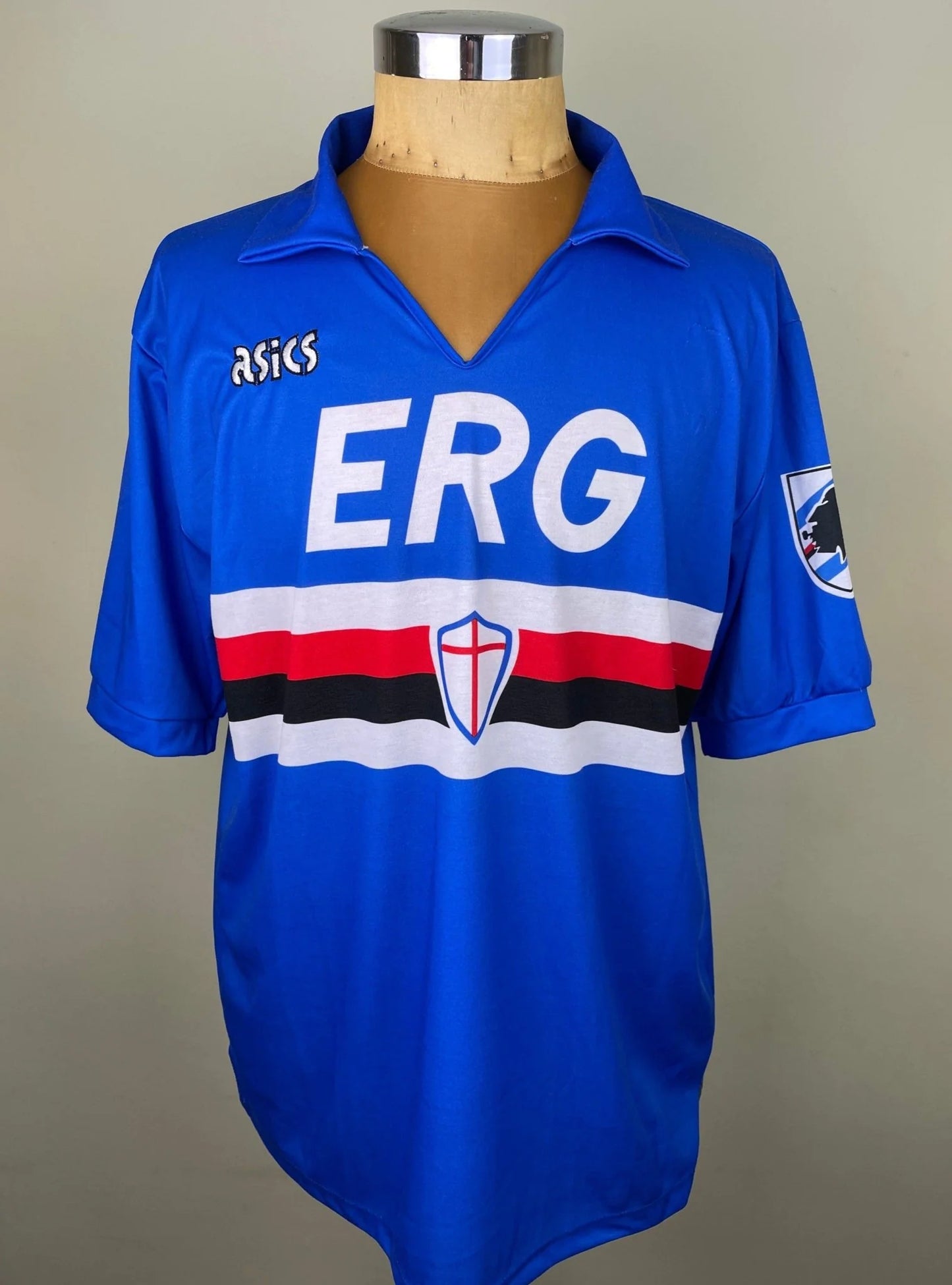 Match Shirt • Club • Sampdoria • 1990 • Asics • Home • #10 • Roberto Mancini • Match Worn