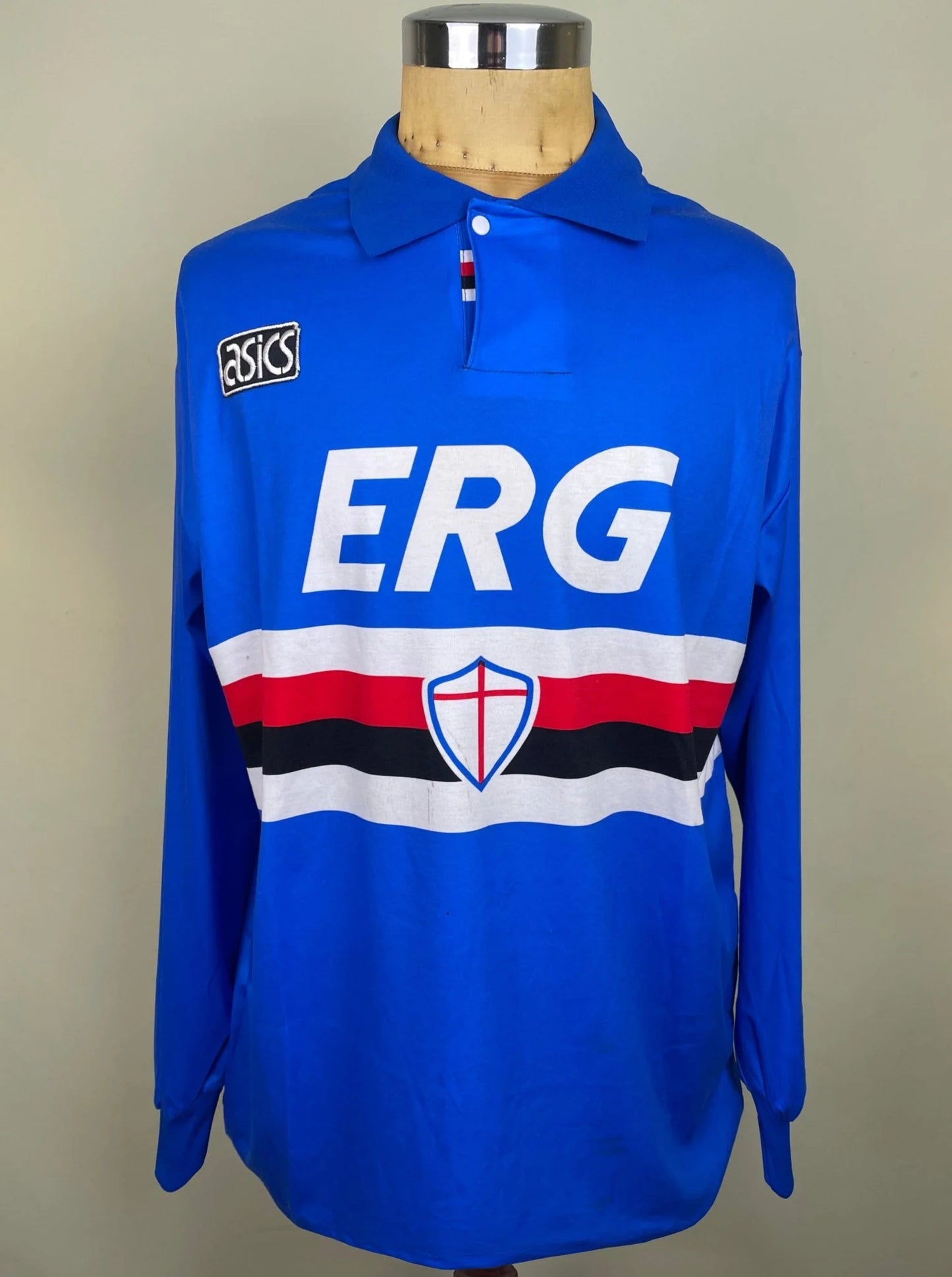 Match Shirt • Club • Sampdoria • 1993 • Asics • Home • #9 • David Platt • Match Worn • Unwashed