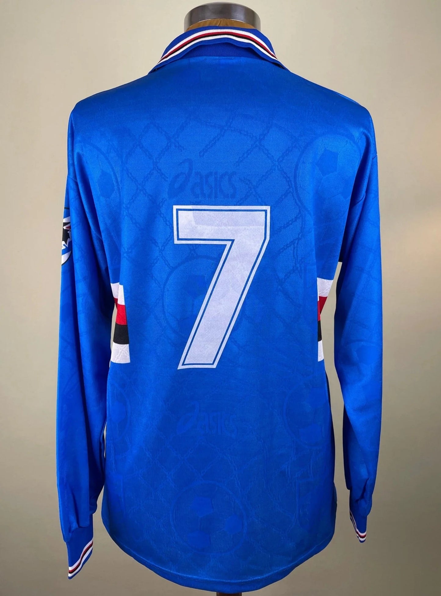 Match Shirt • Club • Sampdoria • 1994 • Asics • Home • #7 • Attilio Lombardo • Match Worn