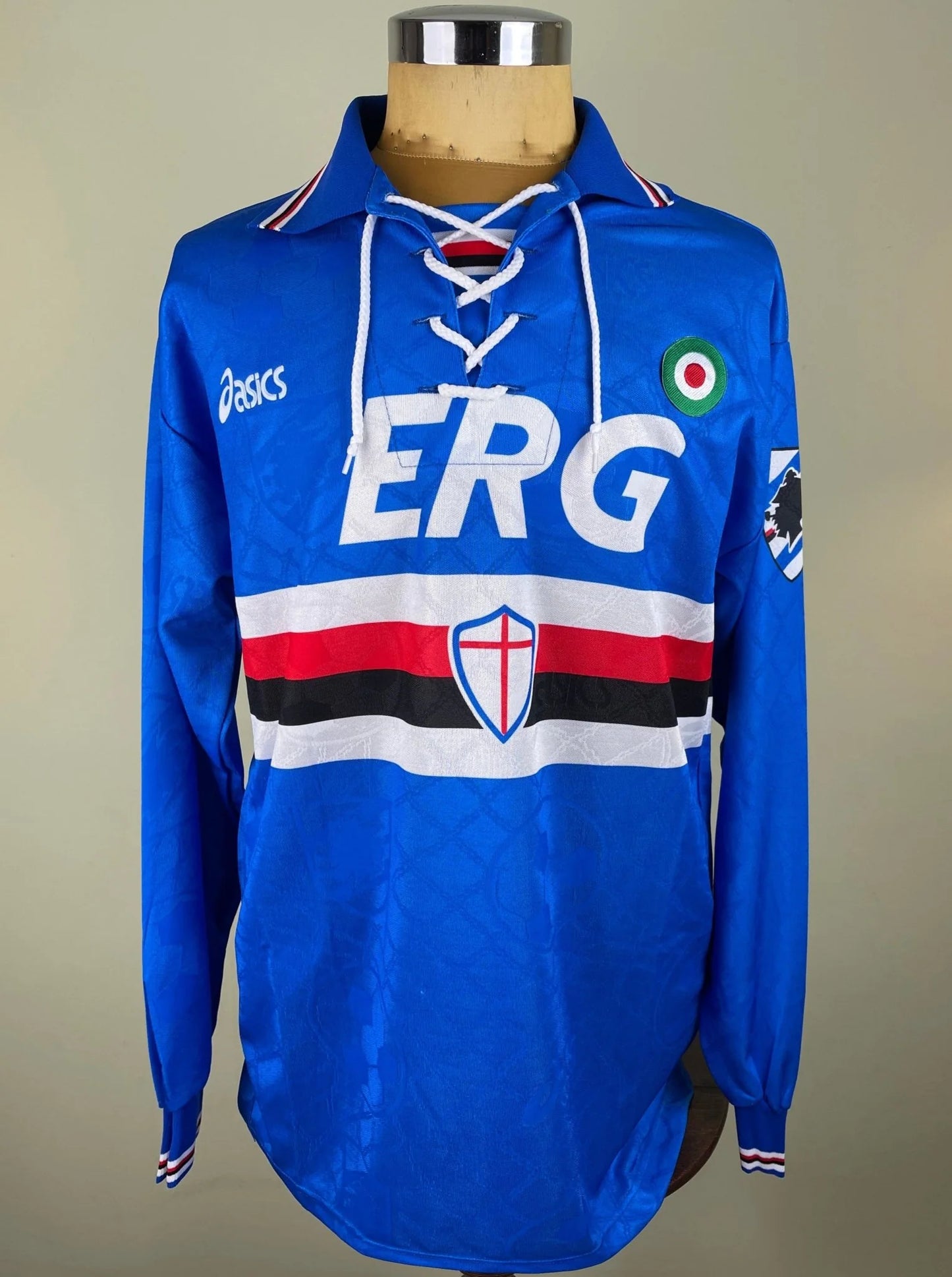 Match Shirt • Club • Sampdoria • 1994 • Asics • Home • #7 • Attilio Lombardo • Match Worn