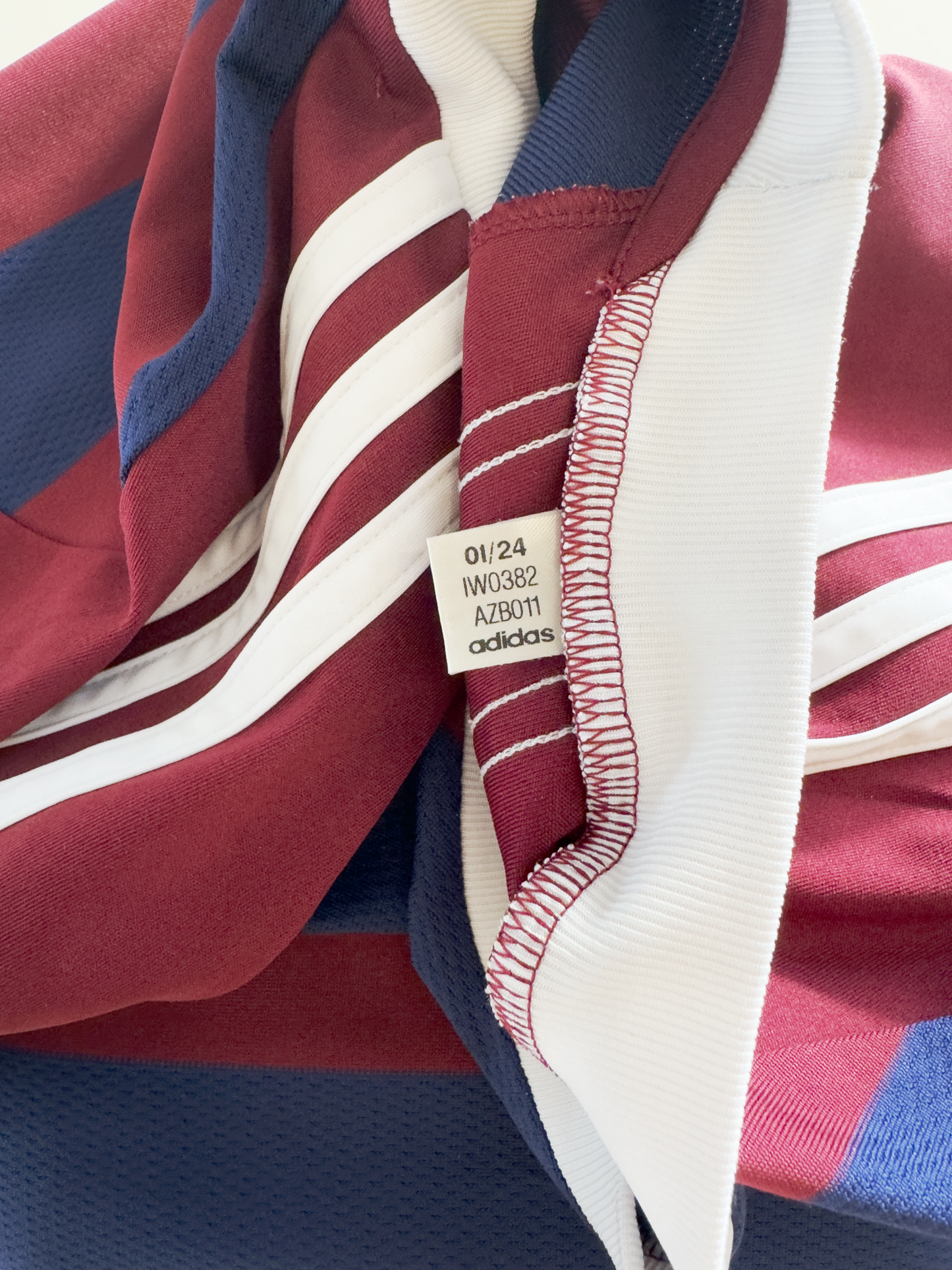 Newcastle United 2024-25 Away - Size L (M Fit)