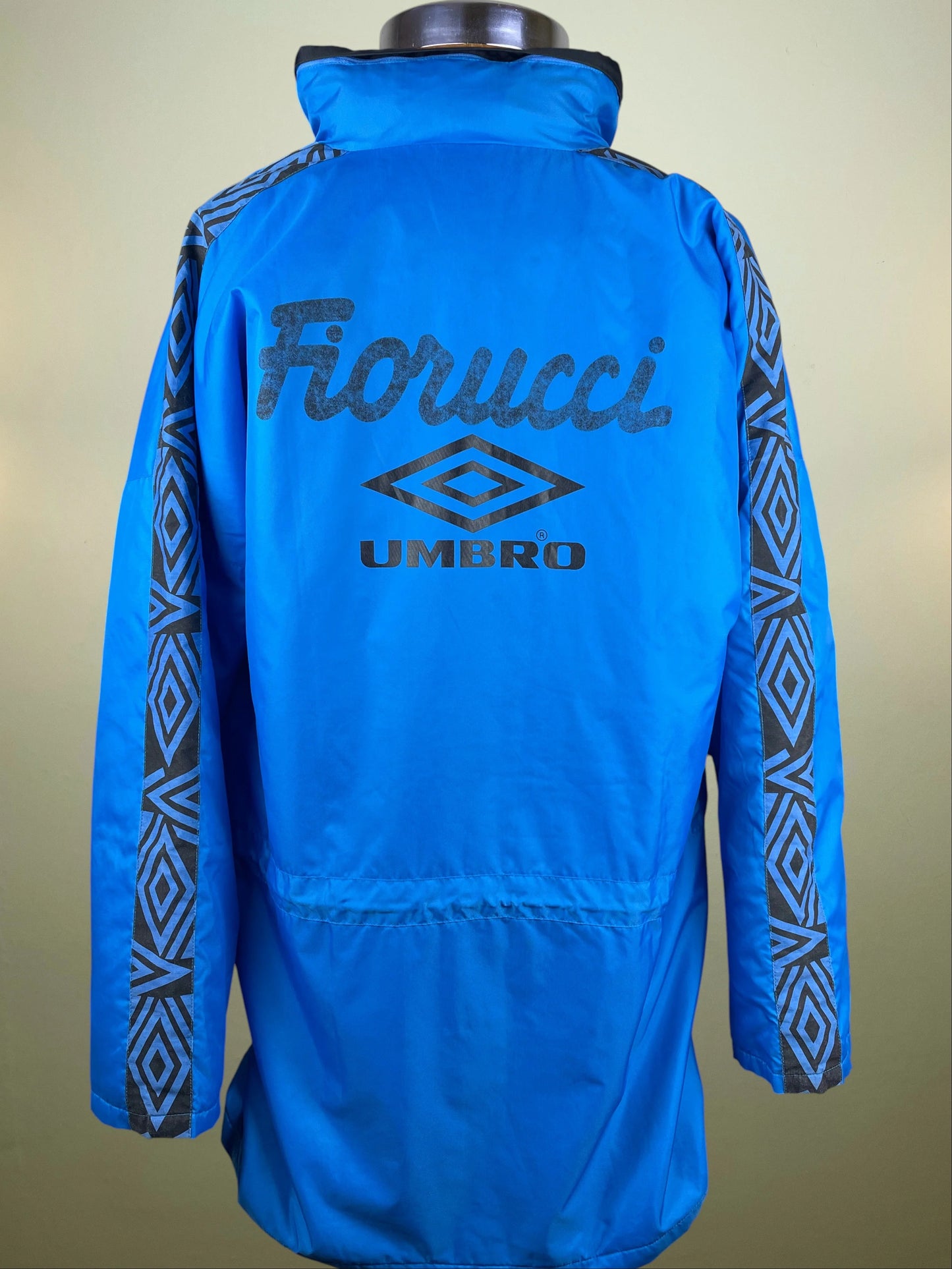Player Issue Training • Inter • 1993 • Umbro Bench Coat • Size XL