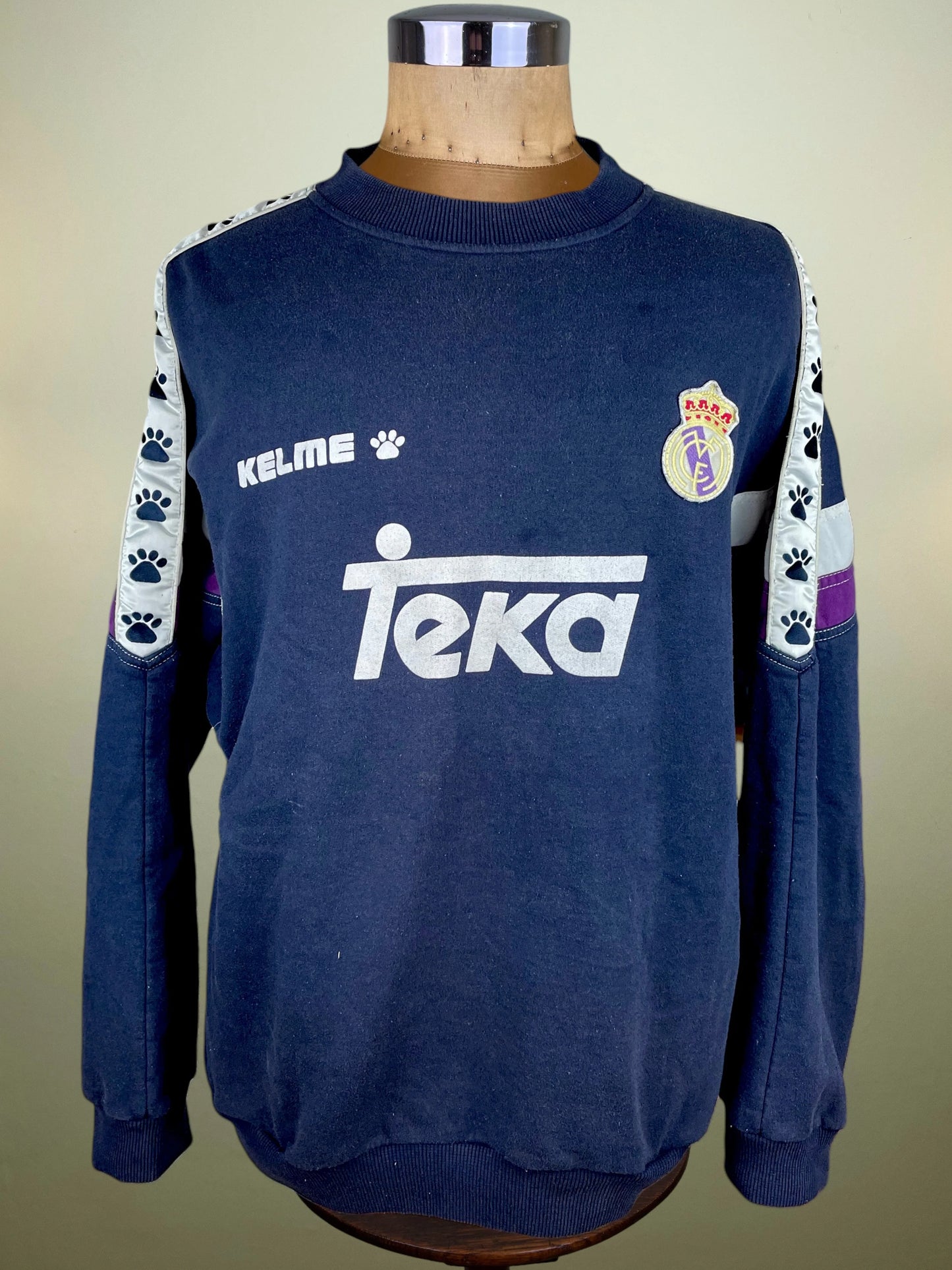 Player Issue Training • La Liga • Real Madrid • 1996 • Kelme 