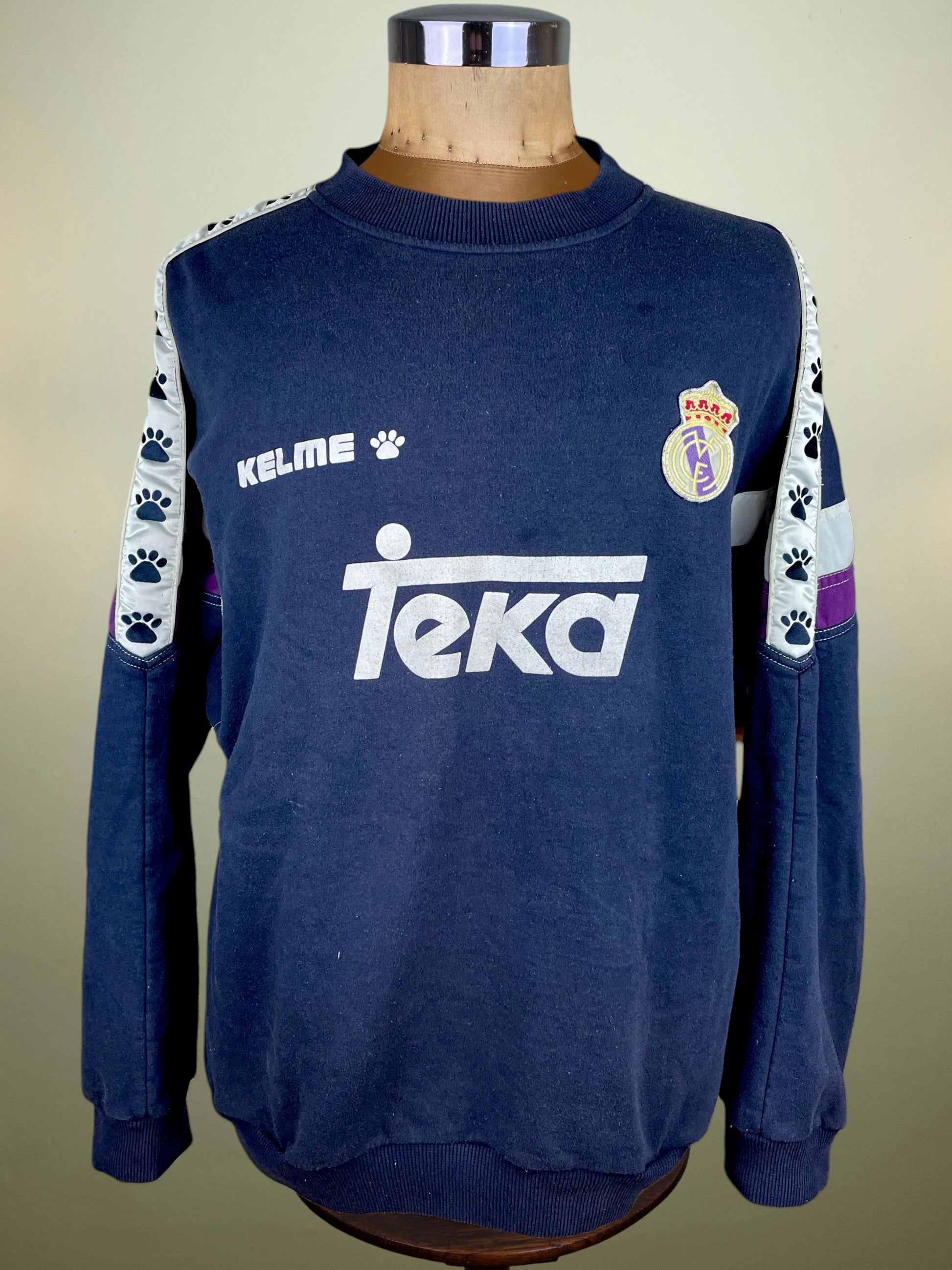 Player Issue Training • La Liga • Real Madrid • 1996 • Kelme 