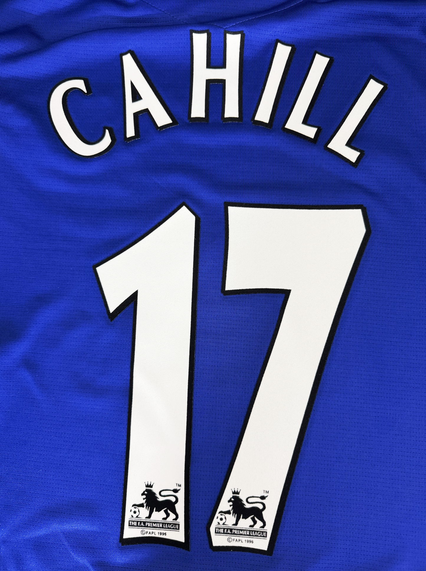 Everton 2005-06 Home - Size XXL (XL Fit) - Cahill 17