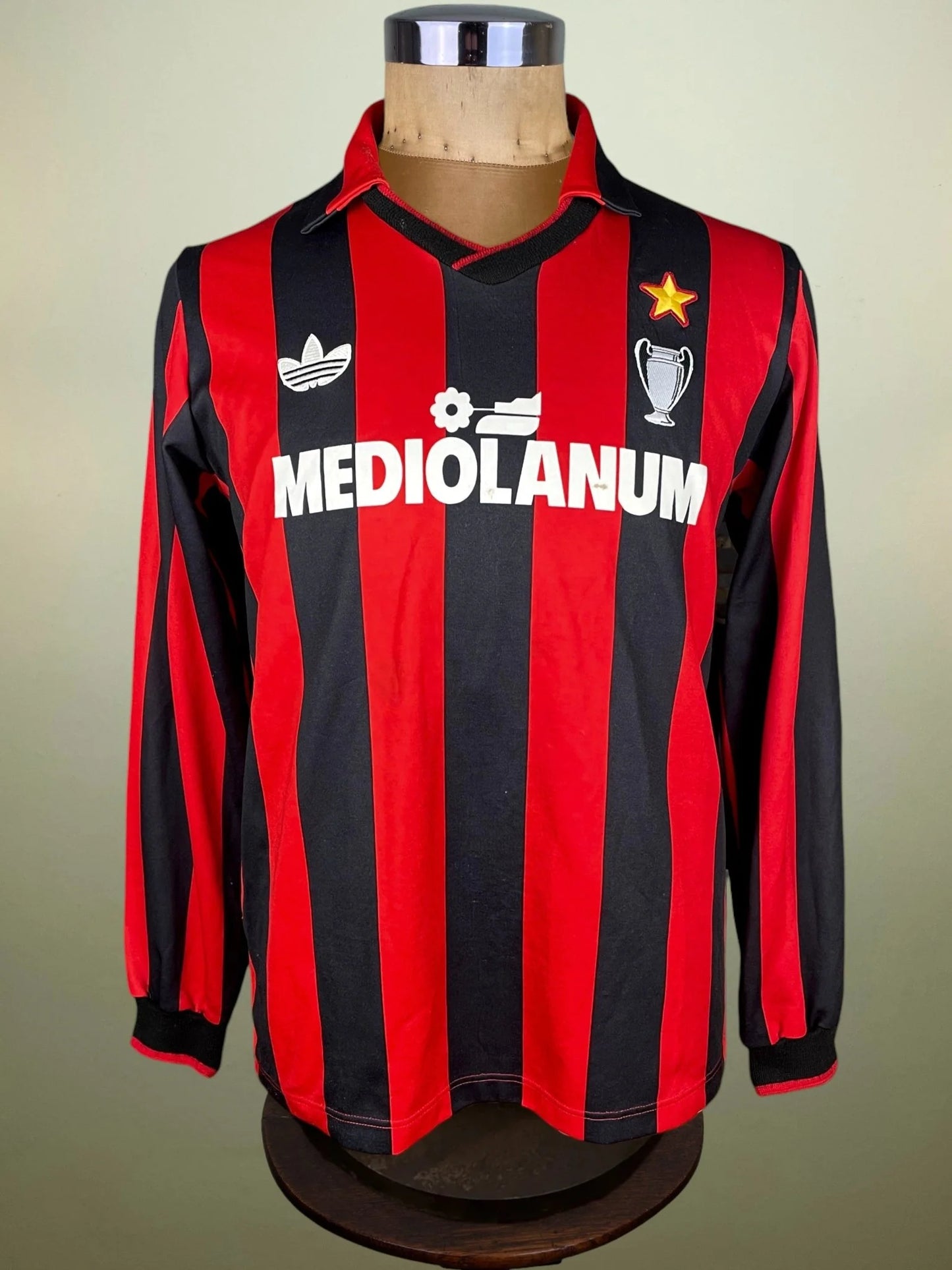 Store Shirt • AC Milan • 1990 • Adidas • Home • Size M