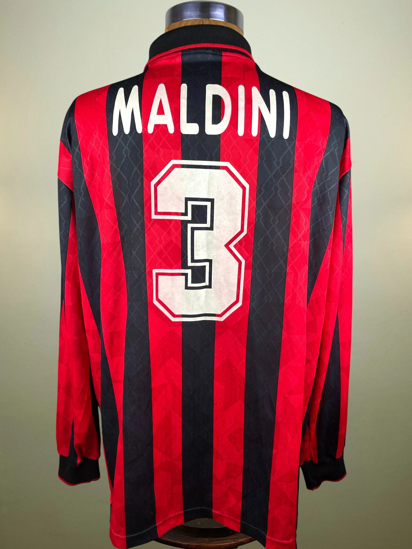 Store Shirt • AC Milan • 1995 • Lotto • Home • #3 • Paolo Maldini • Size XL