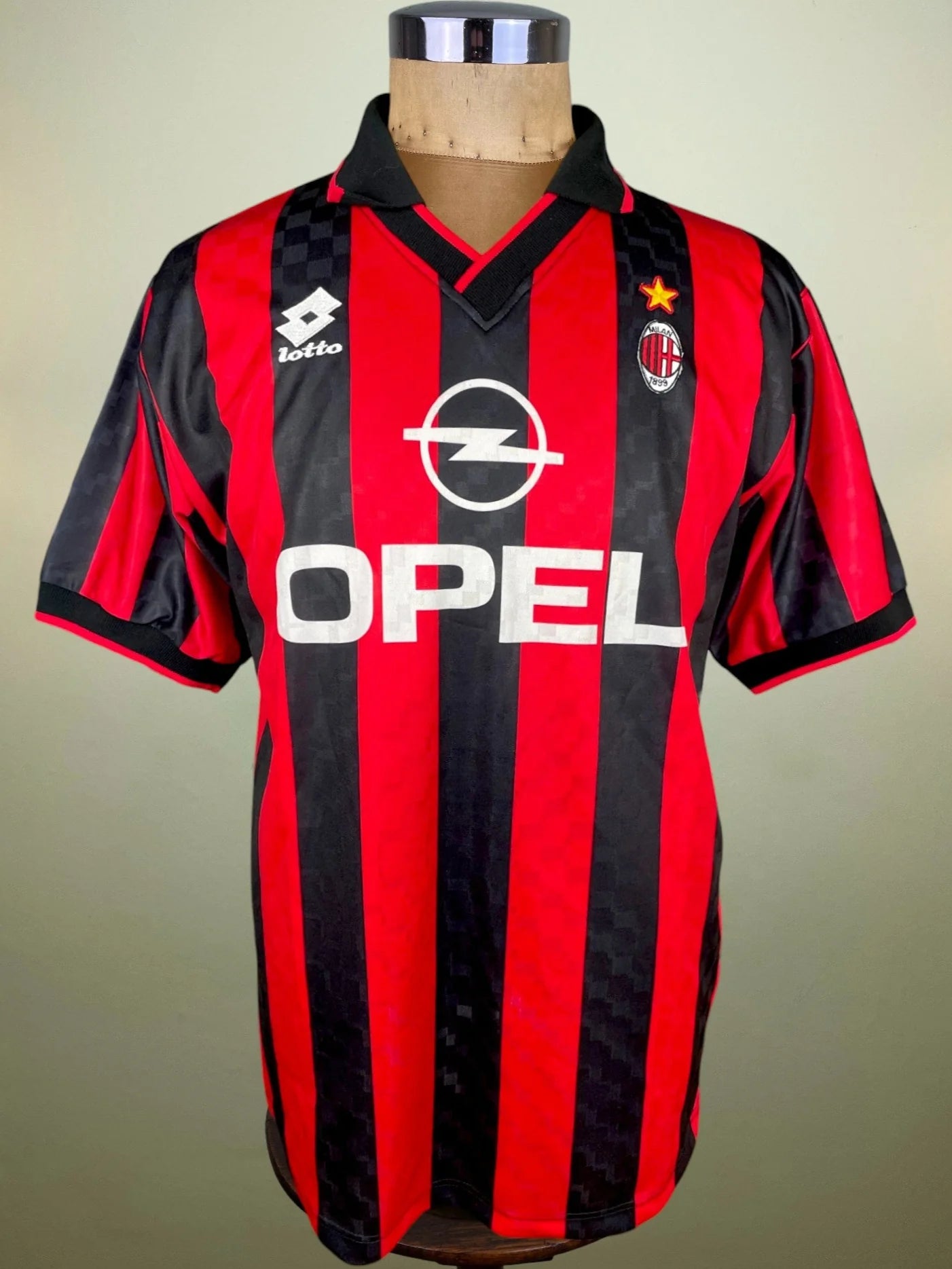 Store Shirt • AC Milan • 1995 • Lotto • Home • Marcel Desailly • Size L • Signed