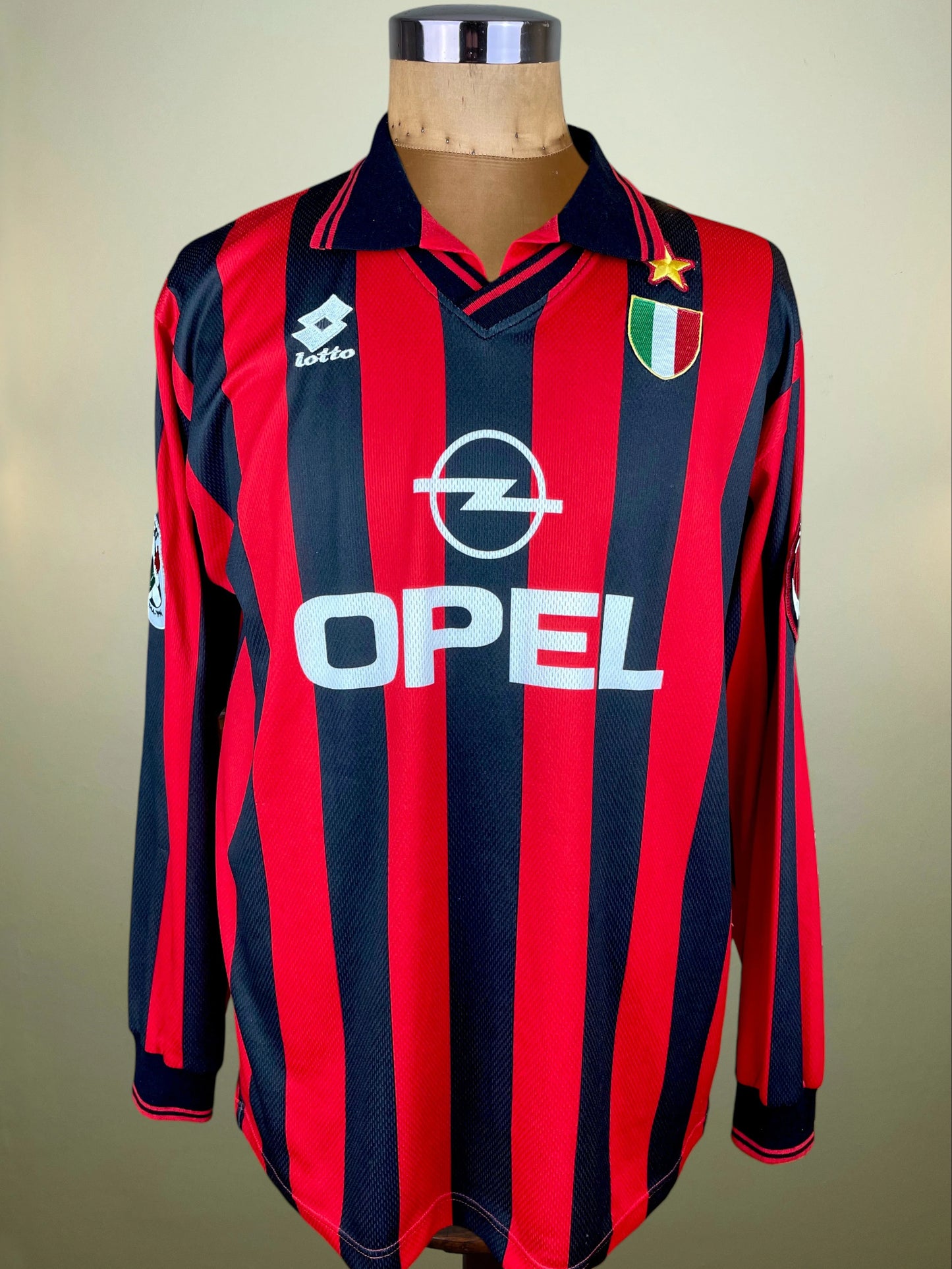 Store Shirt • AC Milan • 1996 • Lotto • Home • #3 • Paolo Maldini • Size XL