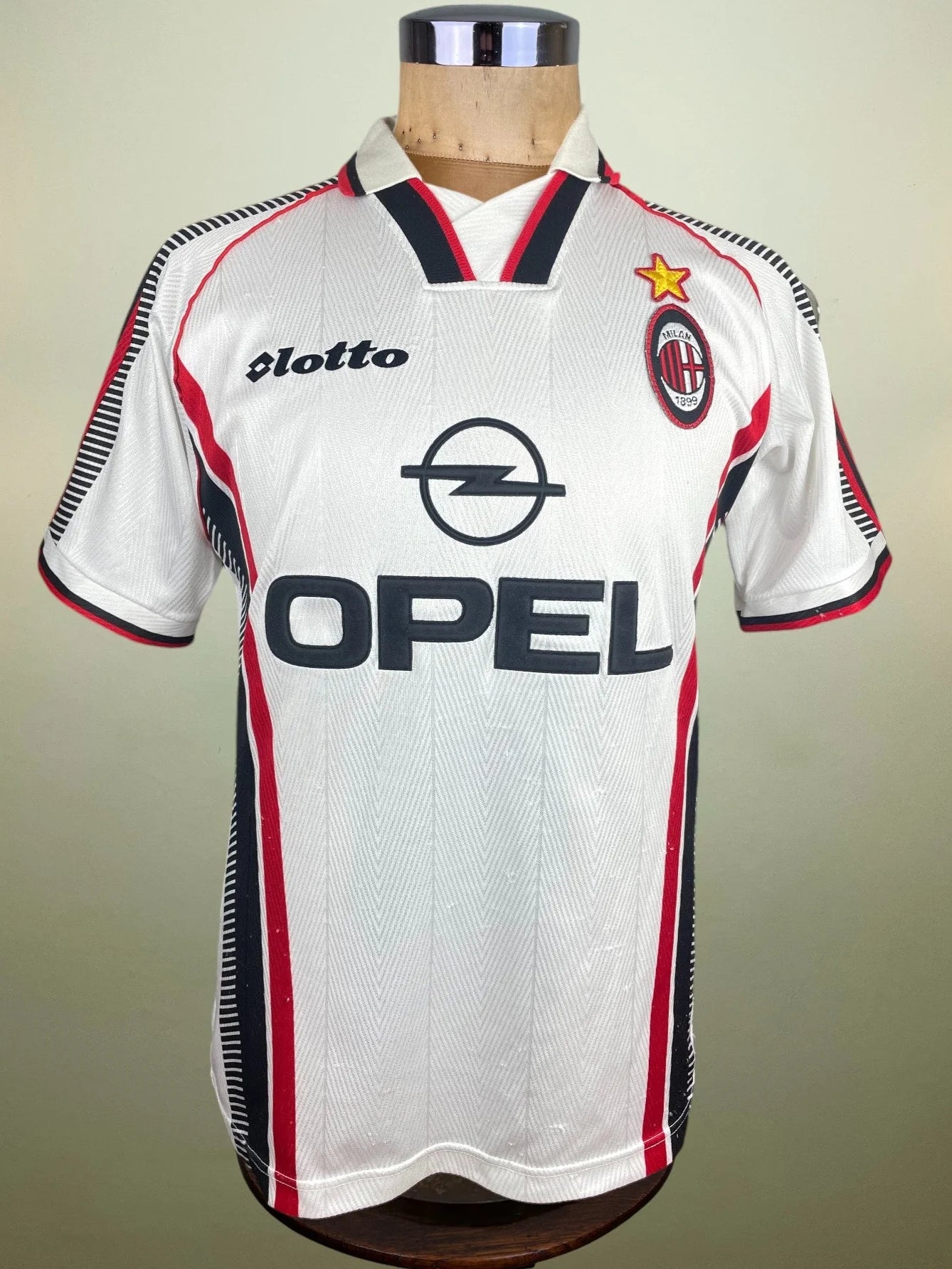 Store Shirt • AC Milan • 1997 • Lotto • Away • Patrick Kluivert