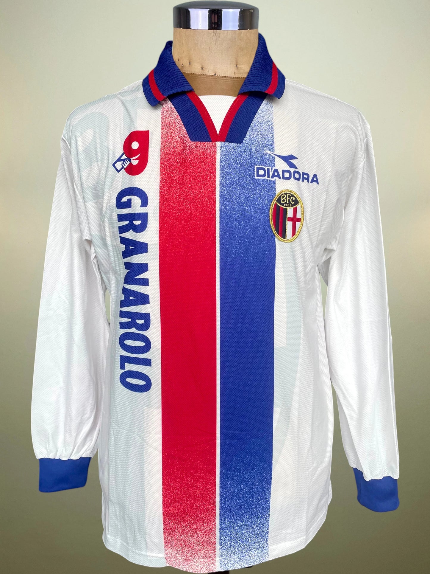 A vintage long-sleeve Diadora soccer jersey for the club Granarolo