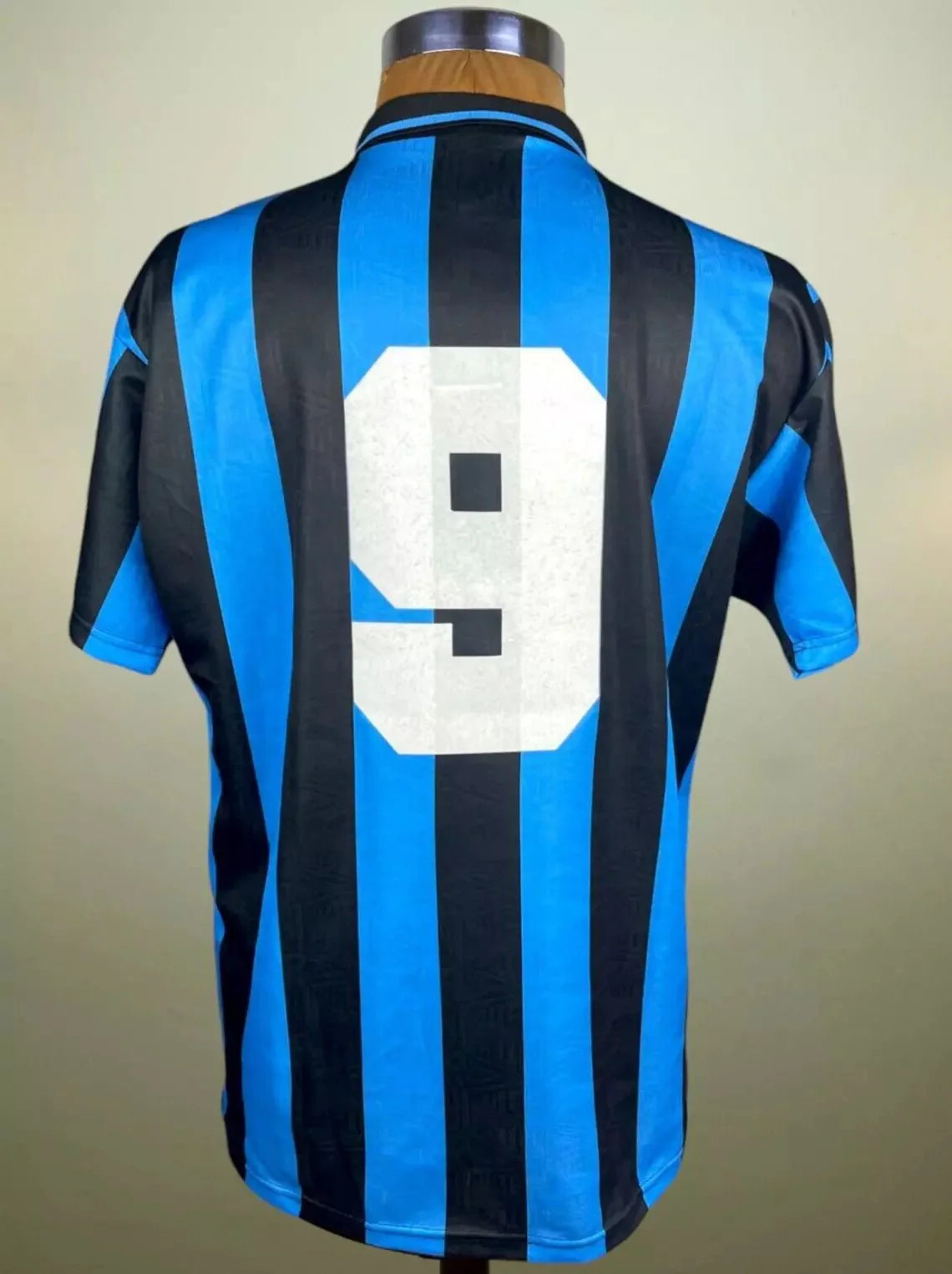 Store Shirt • Inter Milan • 1994 • #9 • Umbro • Home • Size XL