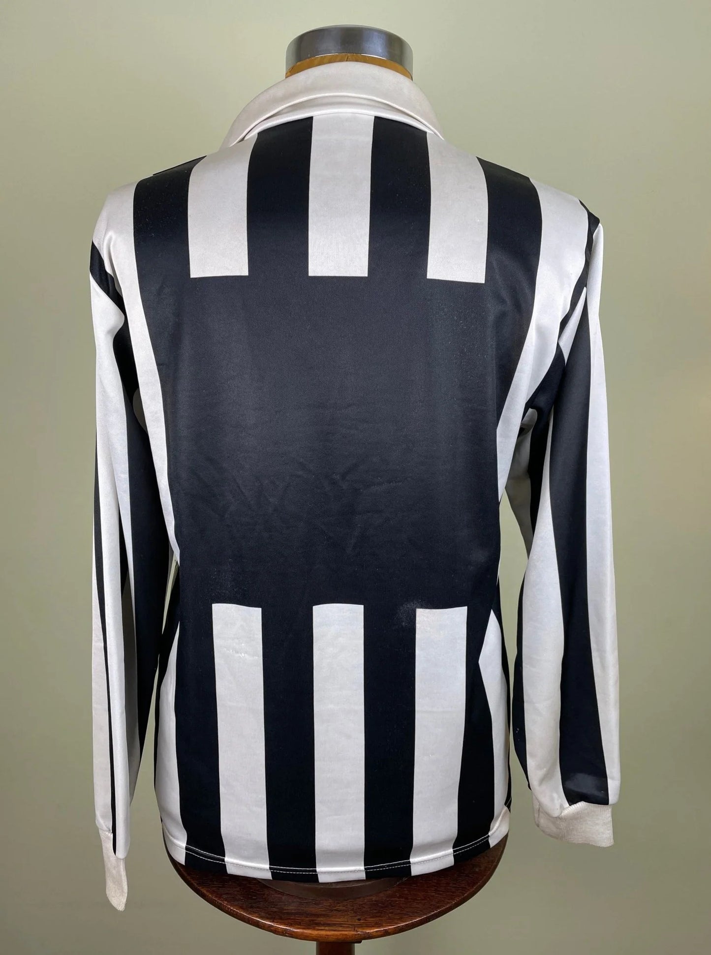 Store Shirt • Juventus • 1988 • Limited Edition • Kappa • Home